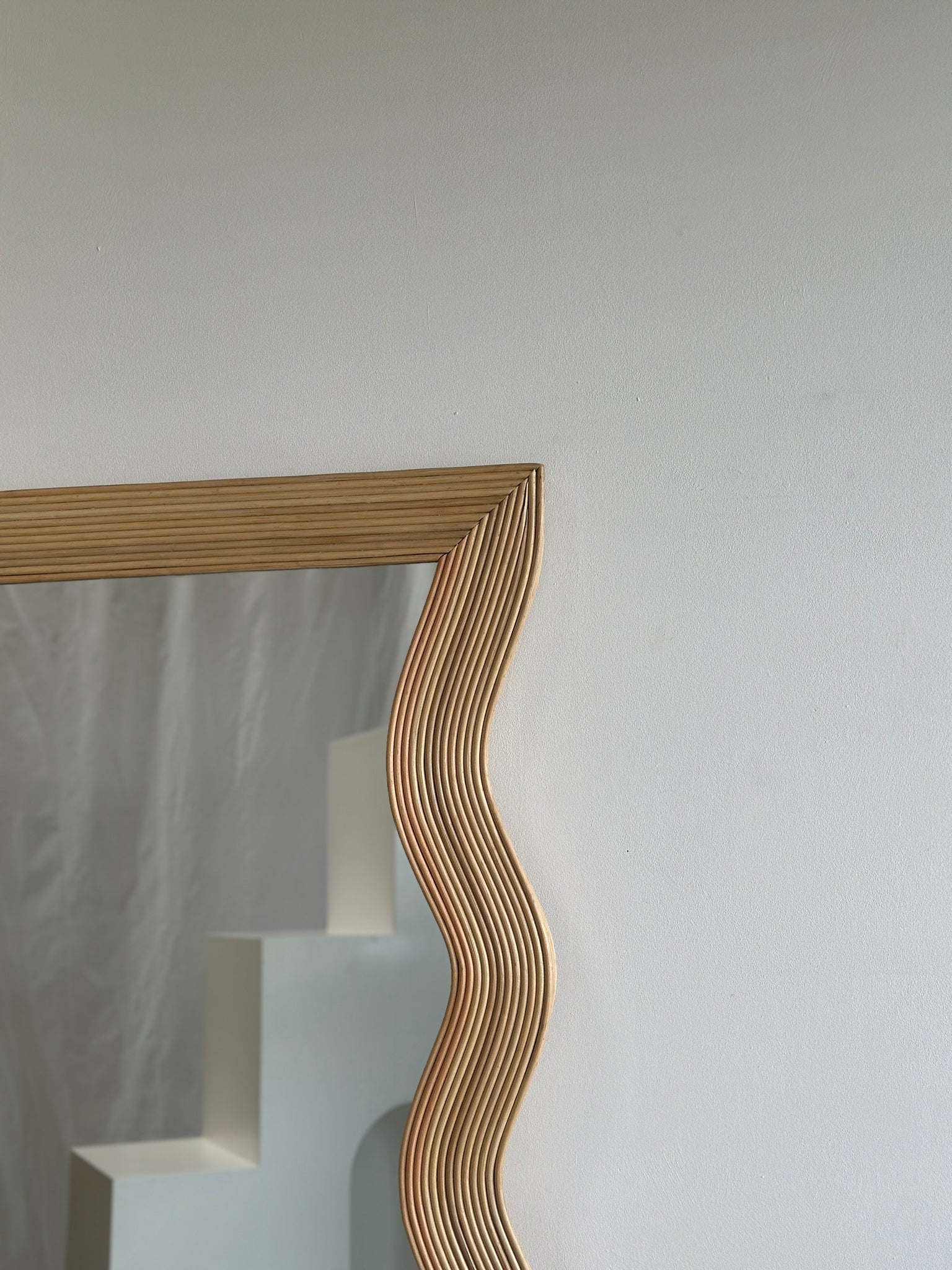 Miroir de pied en rotin zigzag H:182cm