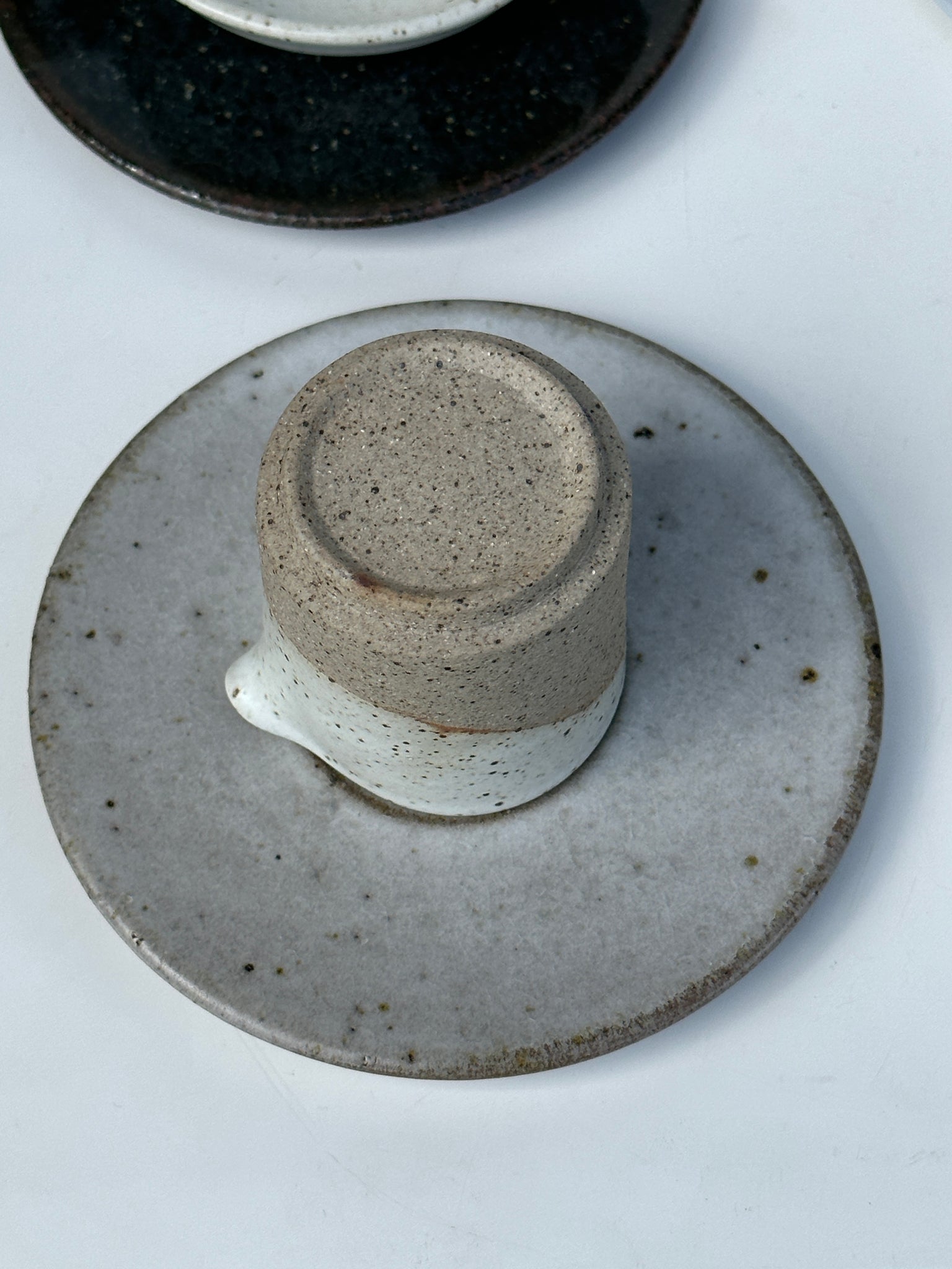 Service de petite vaisselle modulable en céramique indonésienne (6 éléments + coupelles)