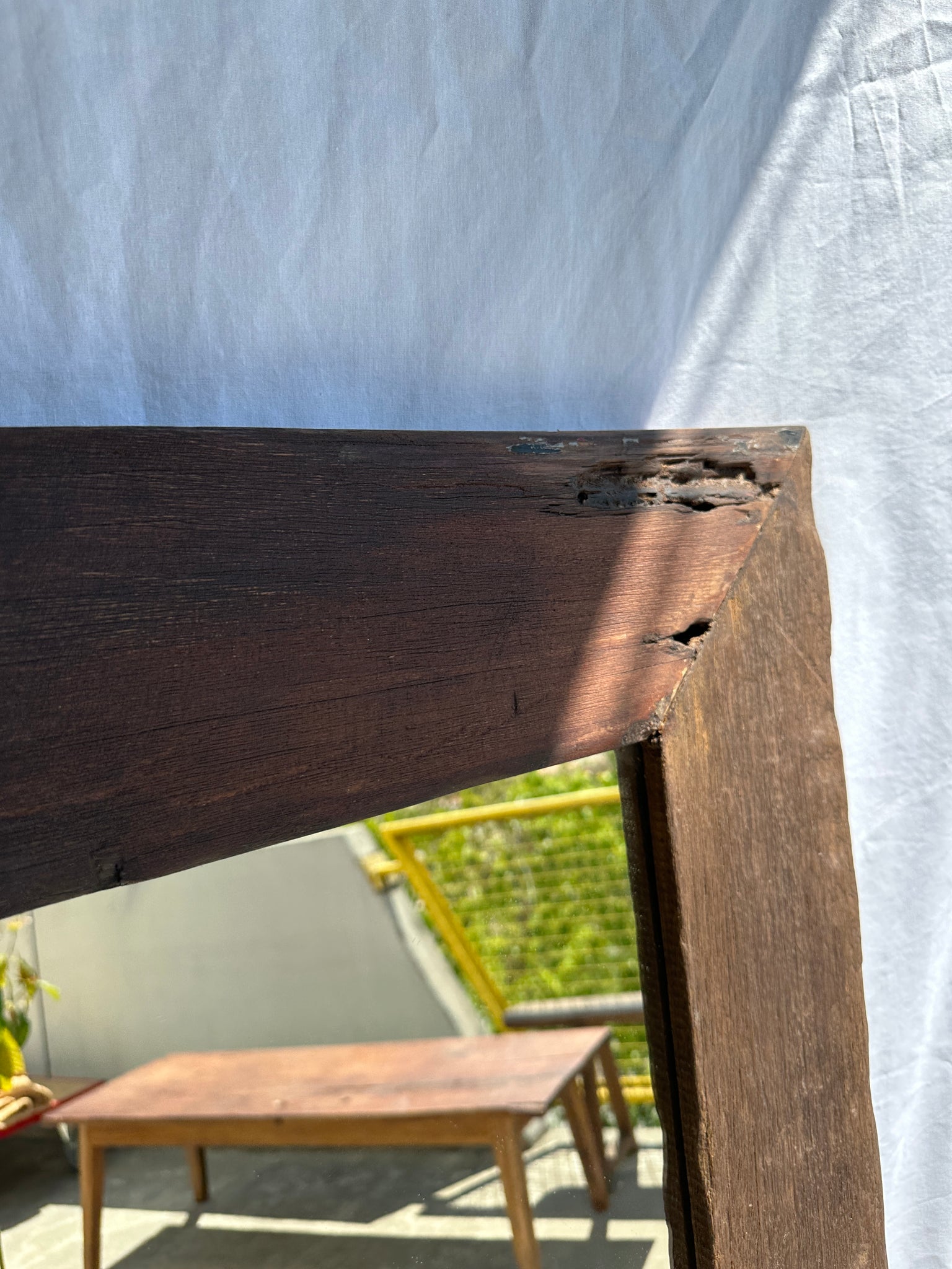 Miroir cadre en bois de fer ancien exotique brutaliste H:139cm