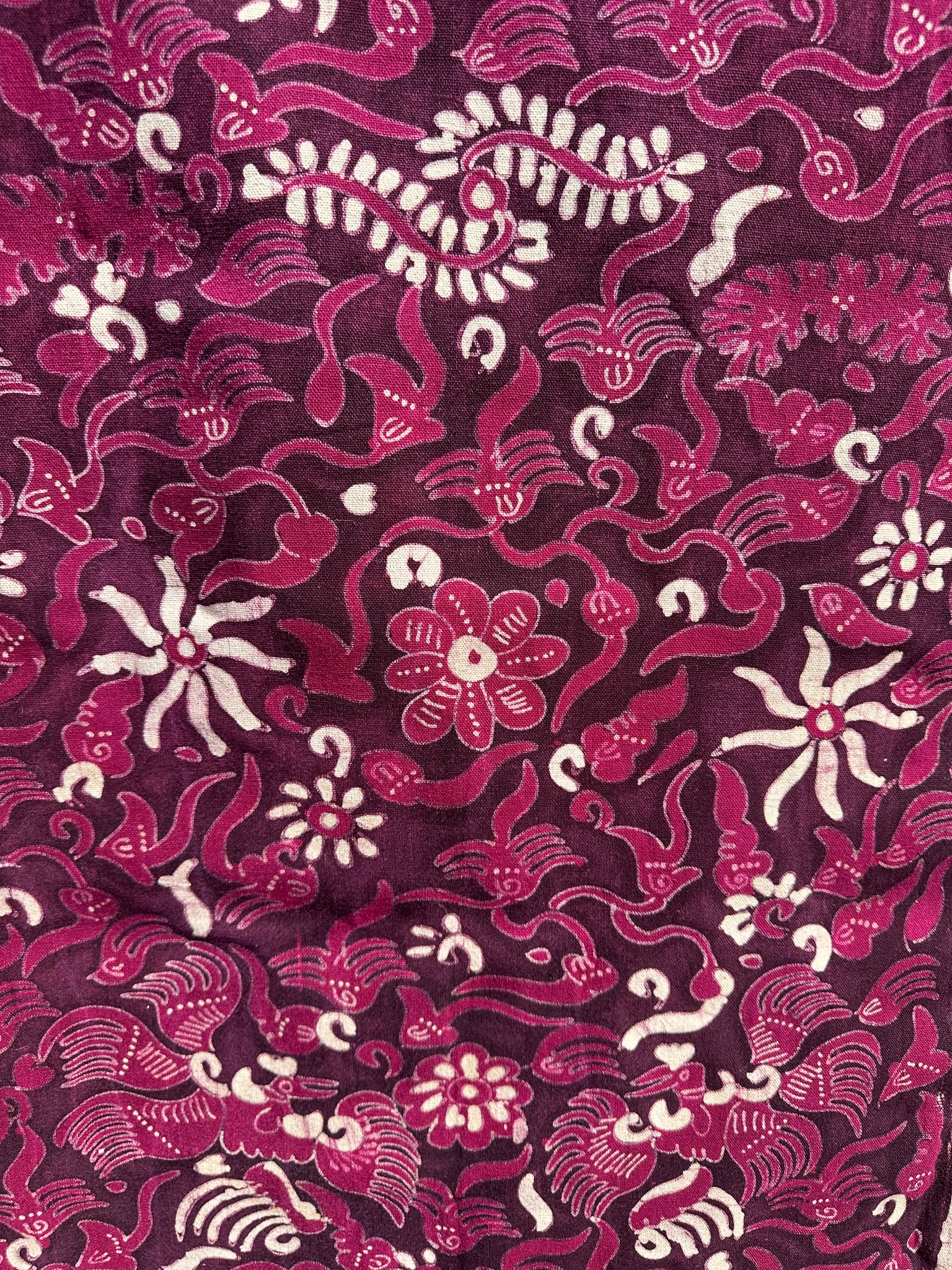 Batik imprimé fuchsia foncé, tissu cérémoniel indonésien 185x50
