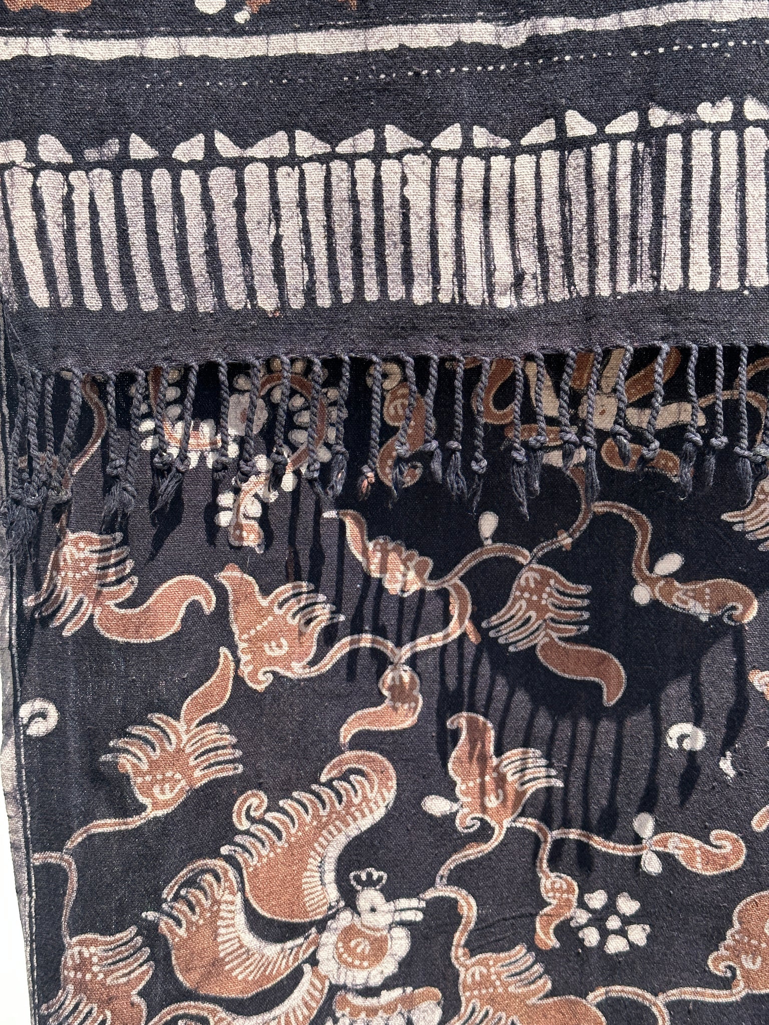 Batik imprimé noir et marron, tissu cérémoniel indonésien 185x50
