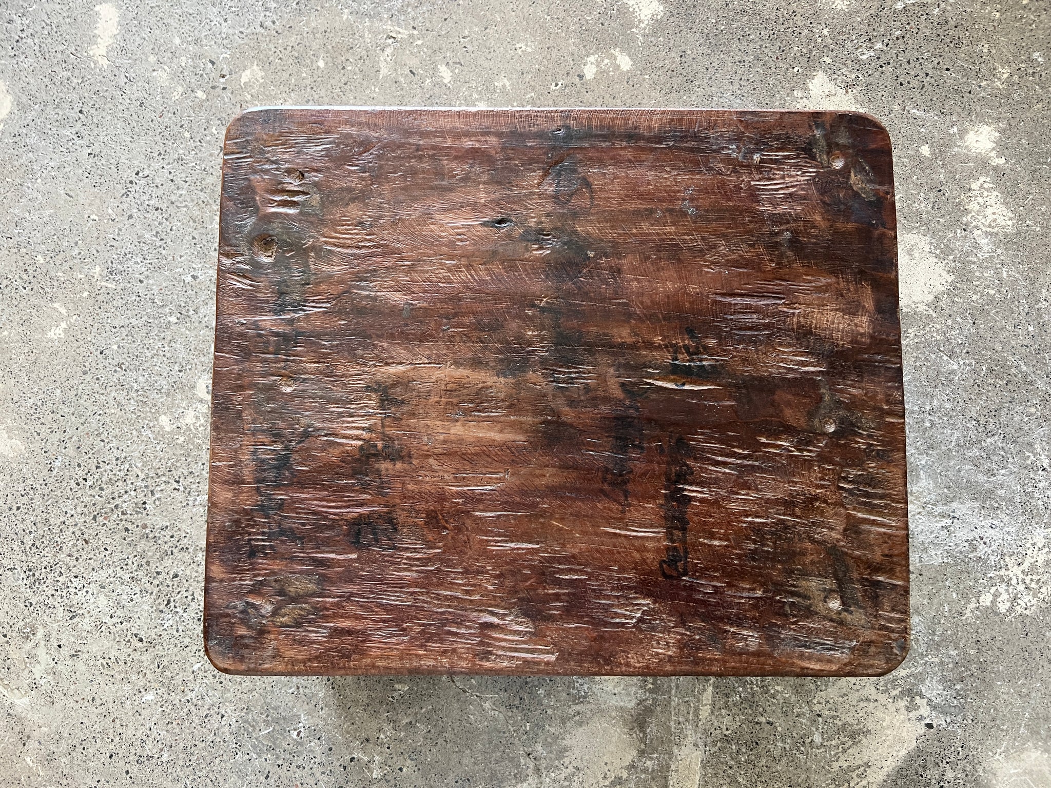 Petite table basse en bois recyclée rectangulaire basse en teck upcyclé