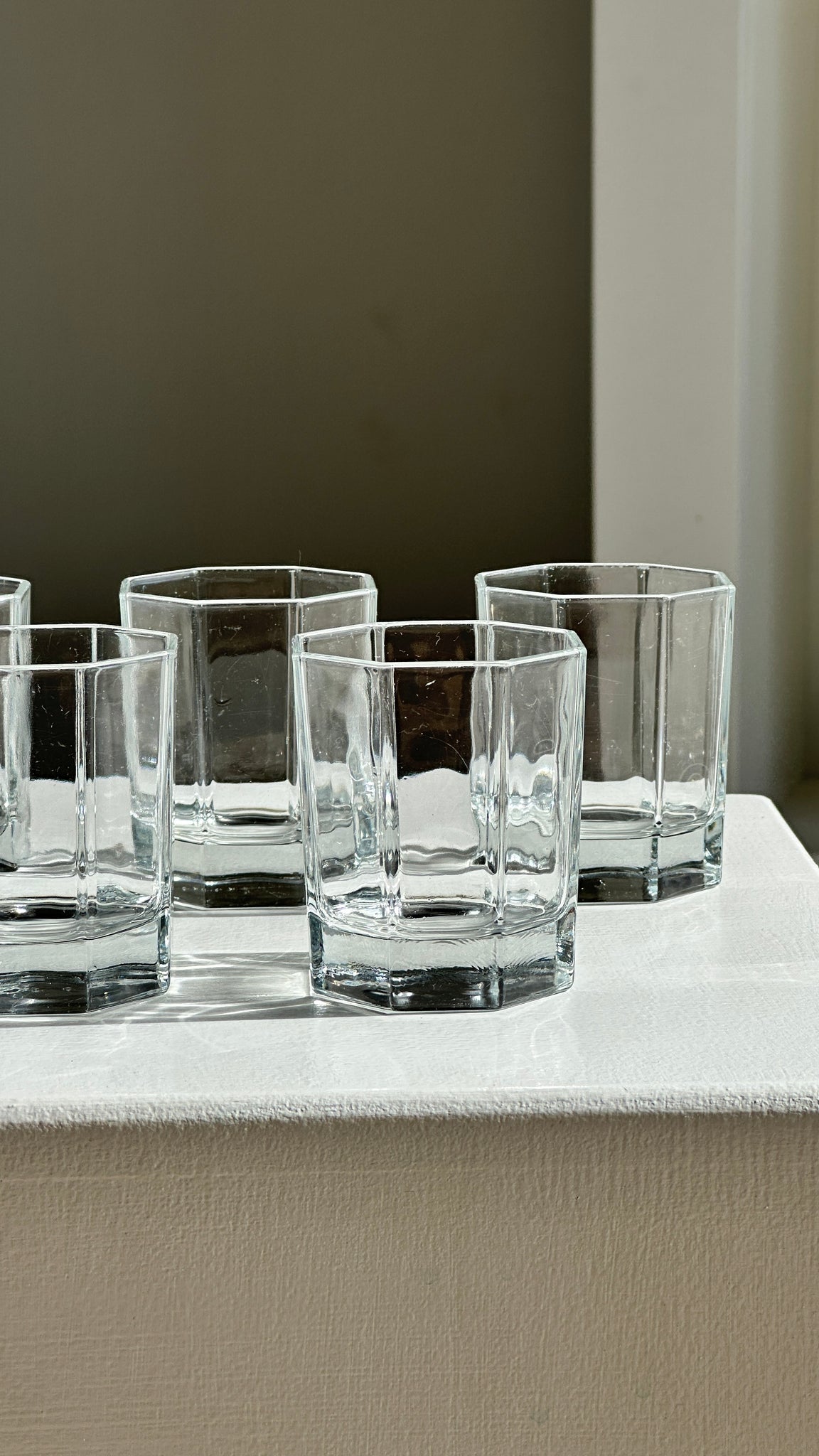5 petits verres en verre octogonaux