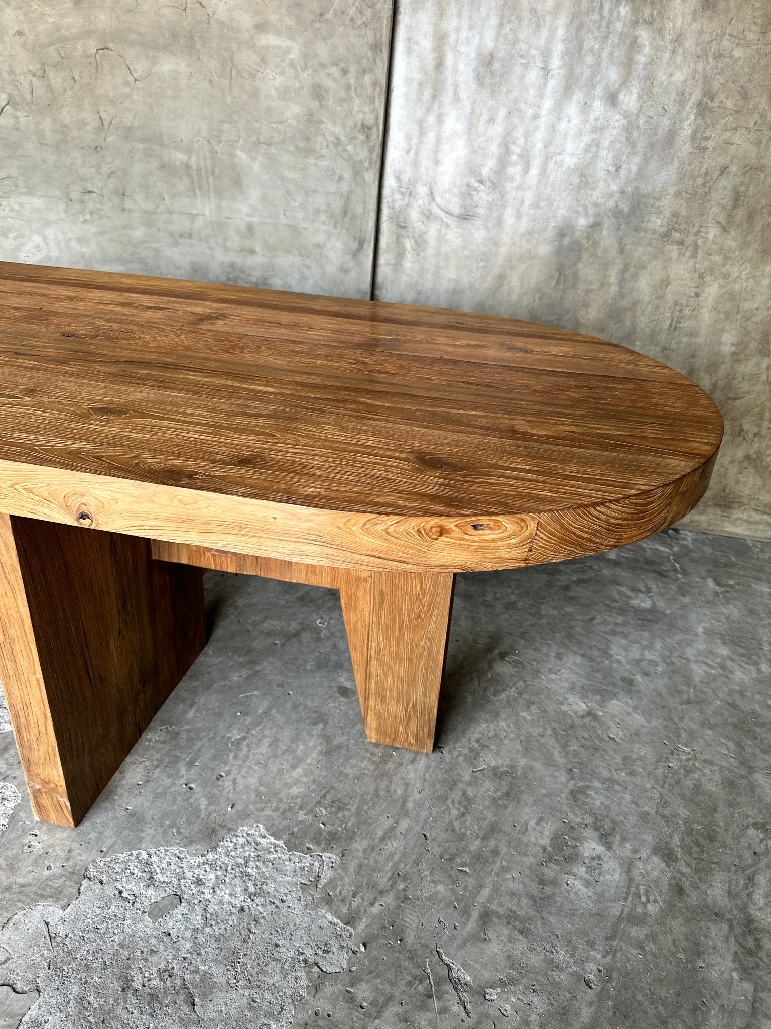 Immense table en teck massif 2m10x1m