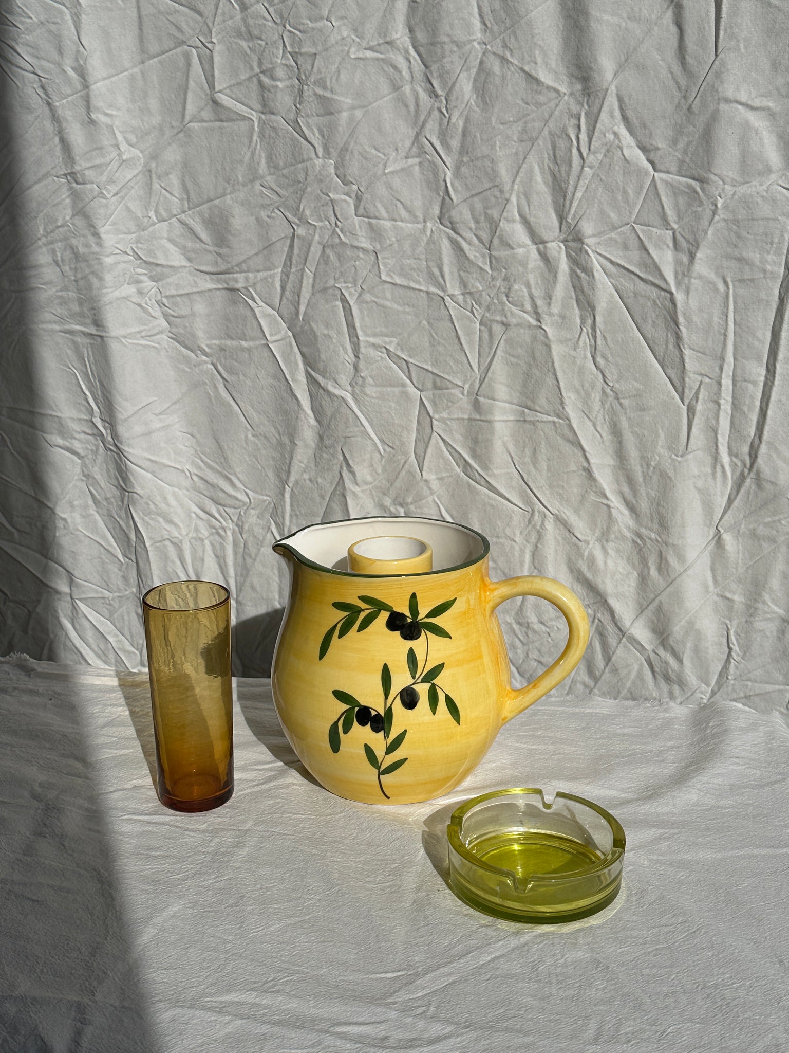 Petit cendrier en verre coloré jaune vintage