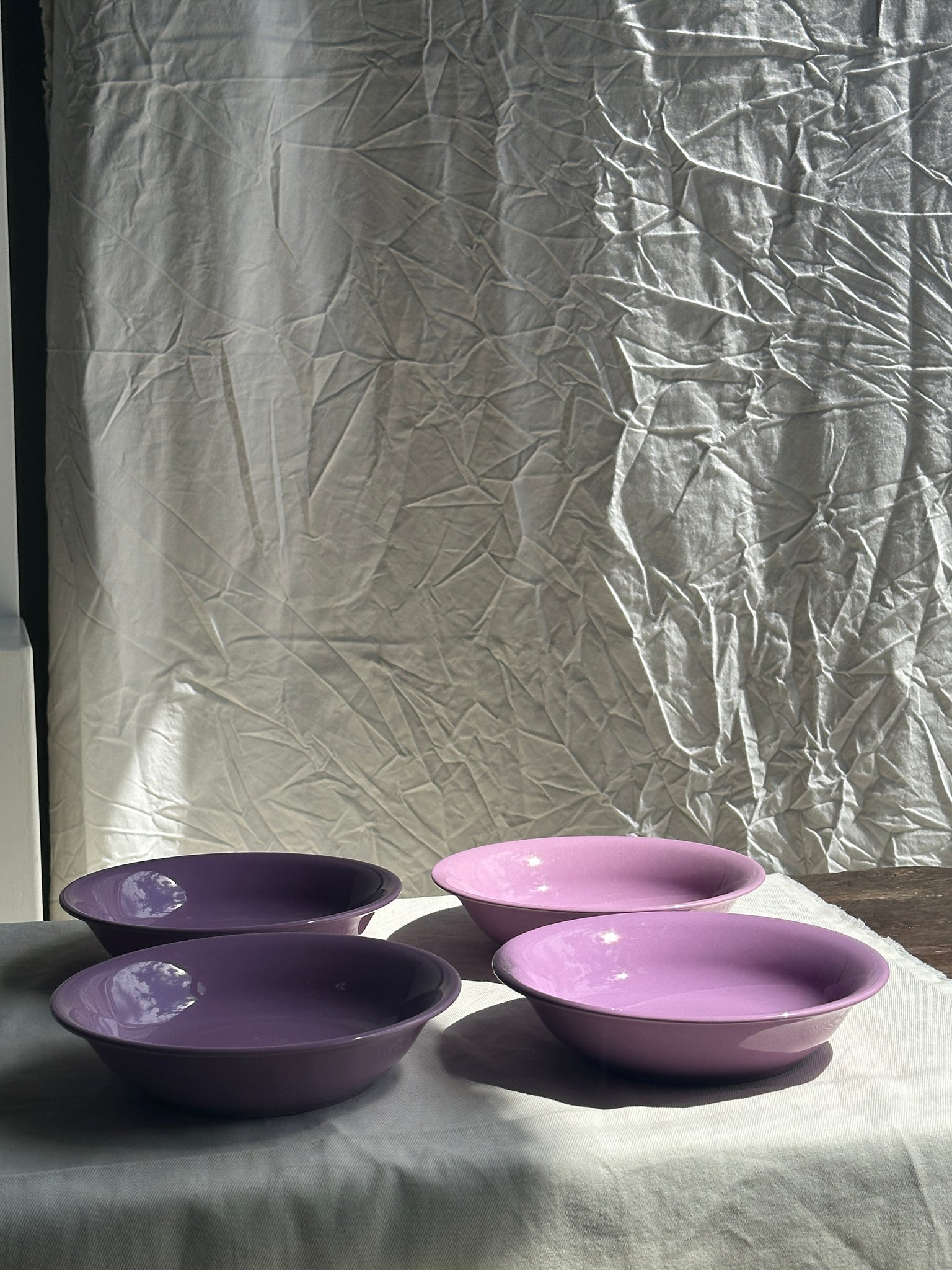 Lot de 4 assiettes creuses vintage violettes