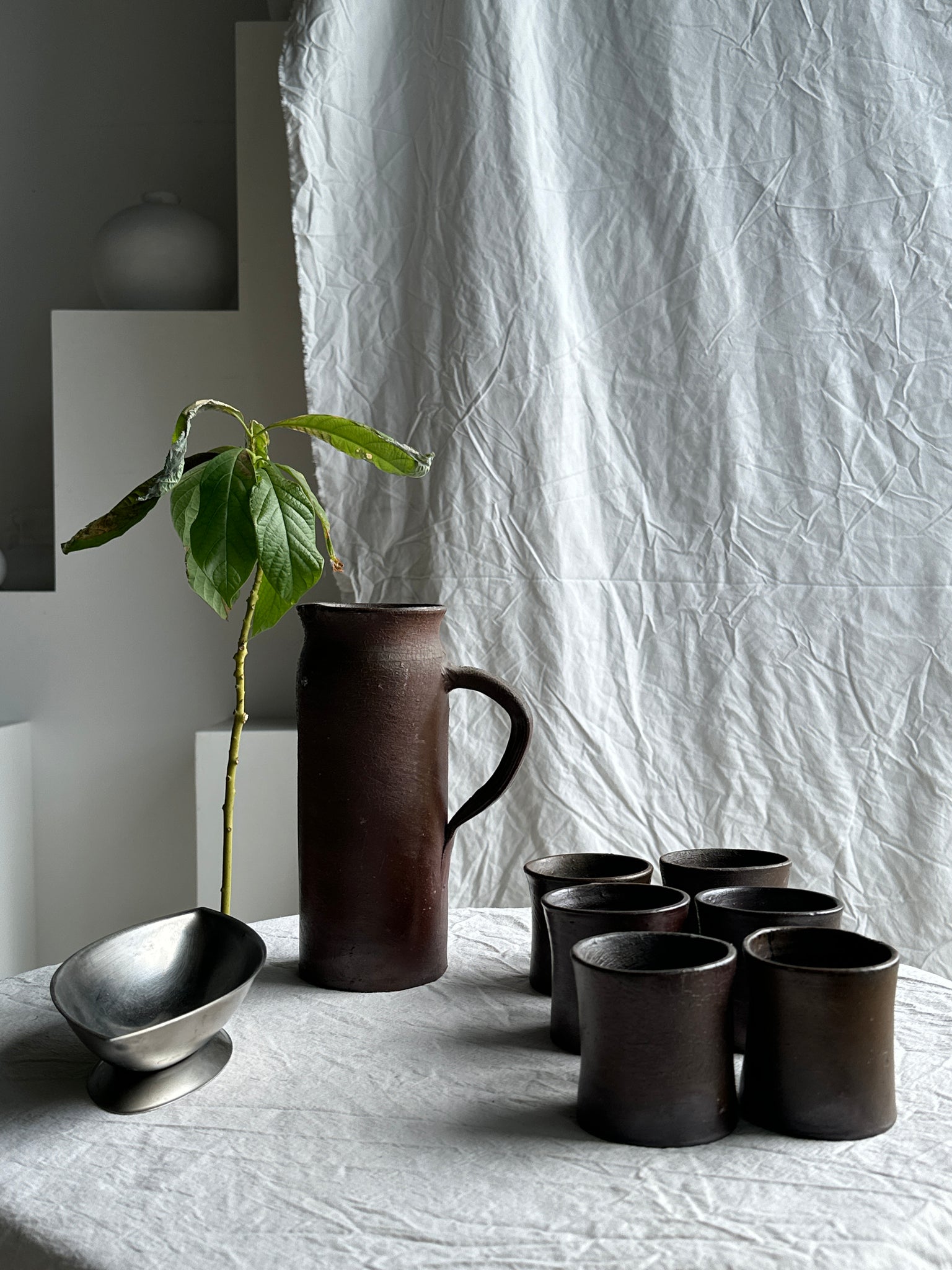 Ensemble de carafe et ses 6 mugs en terre cuite