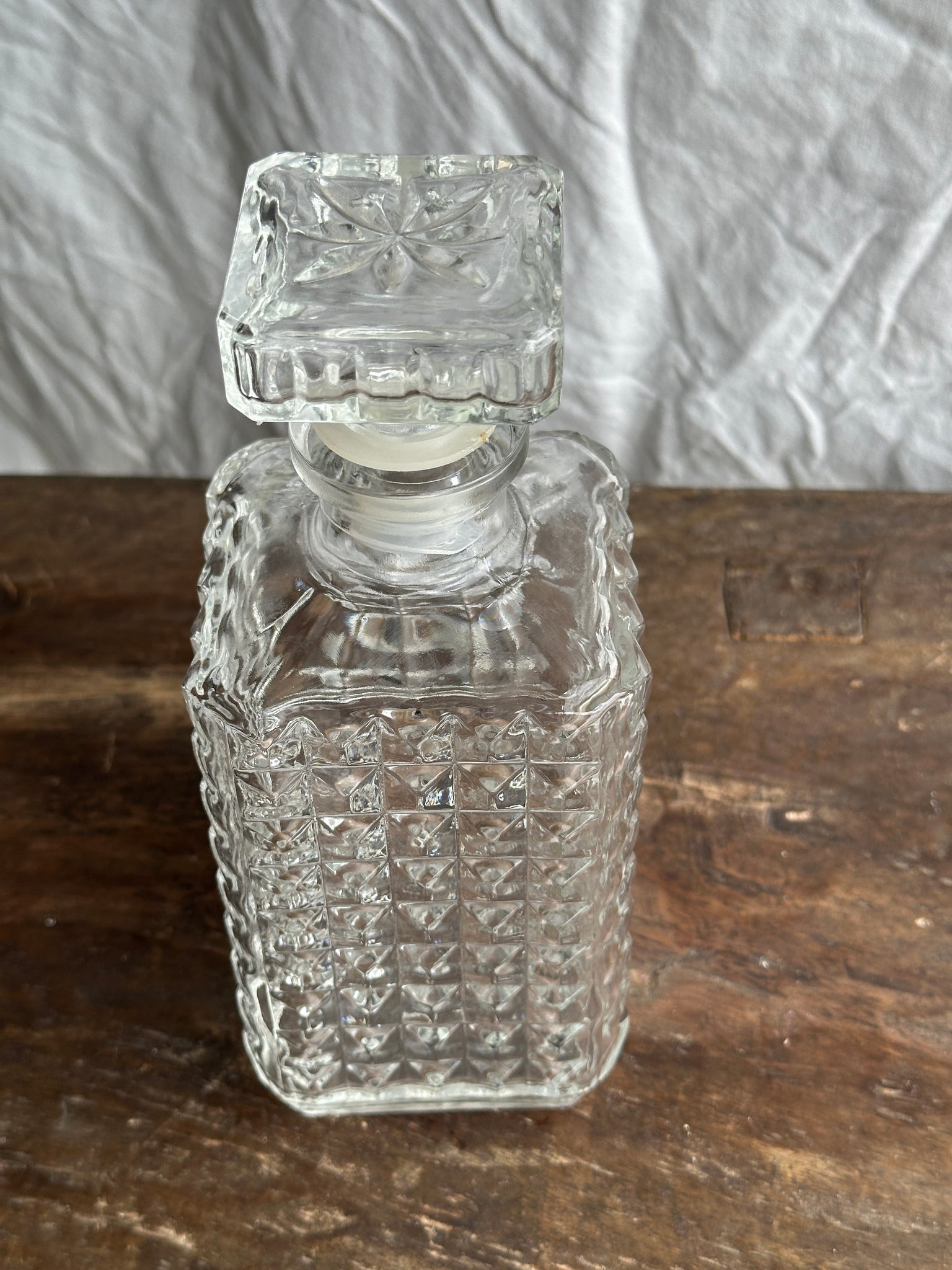 Carafe à whisky pointes de diamant H23