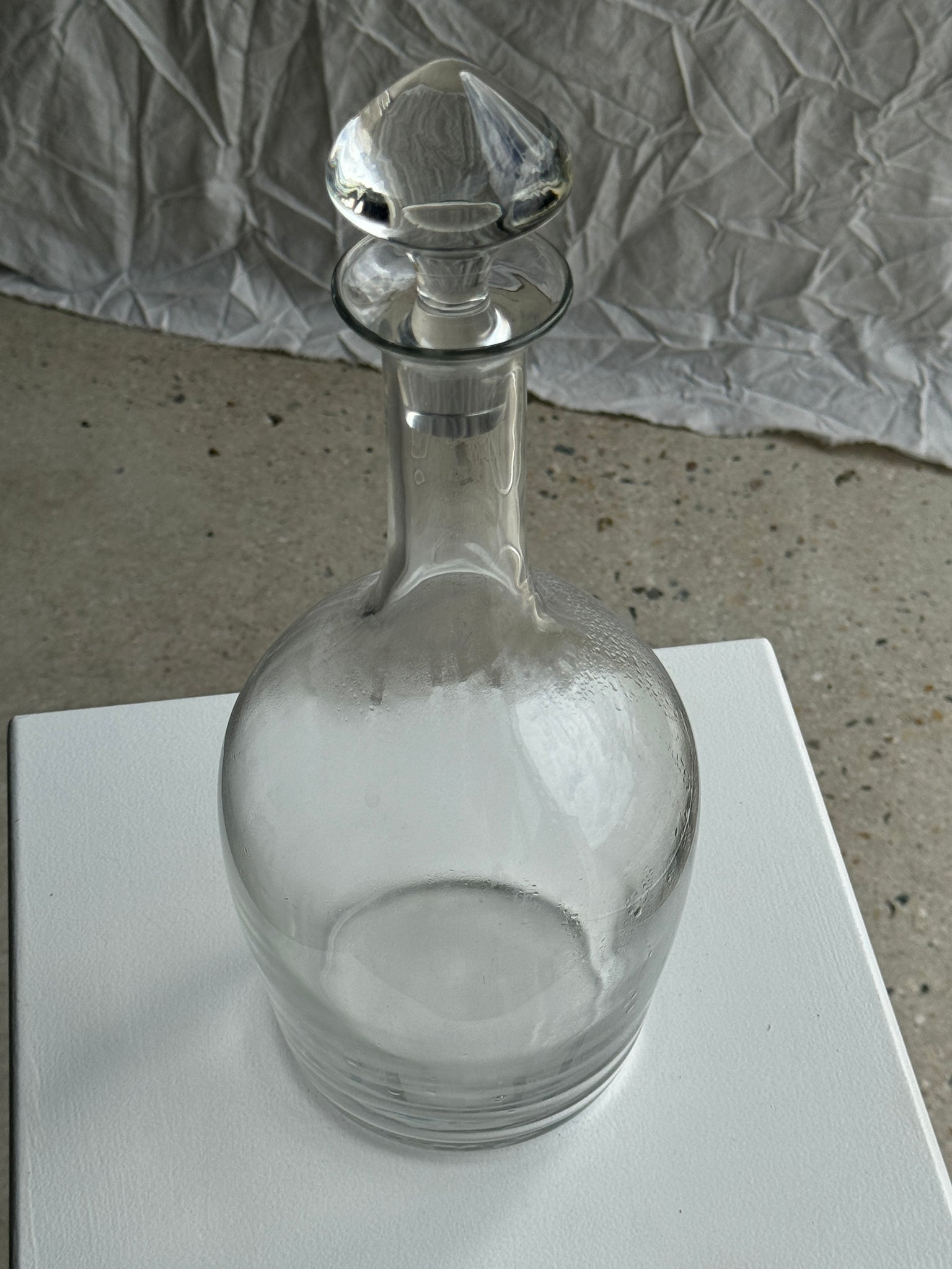 Très grande carafe en verre à décanter avec bouchon toupie H36