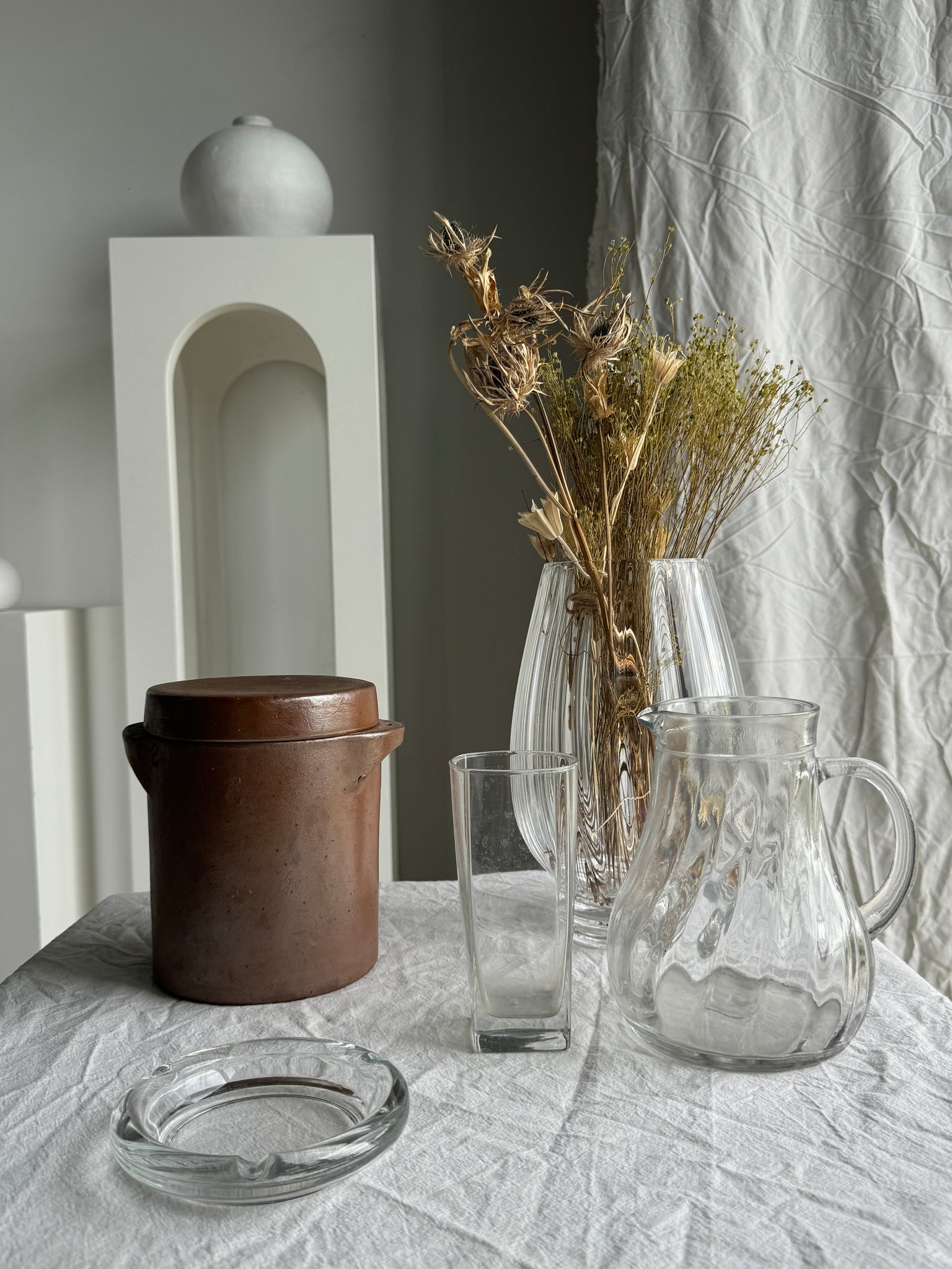 Carafe vintage striée à anse H:16