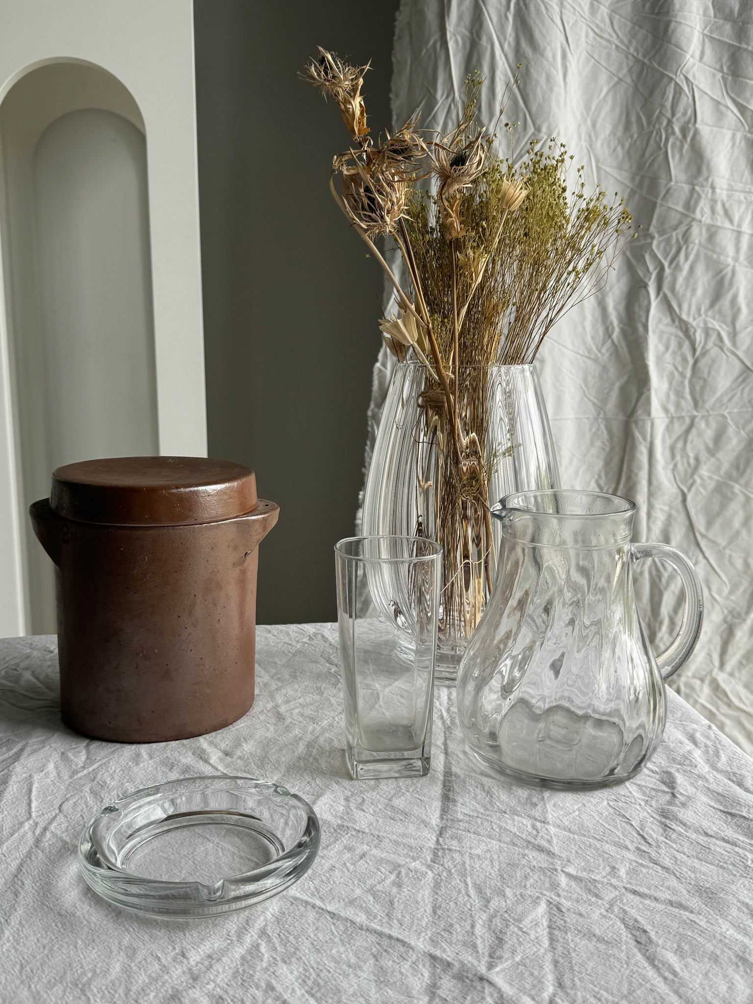 Carafe vintage striée à anse H:16