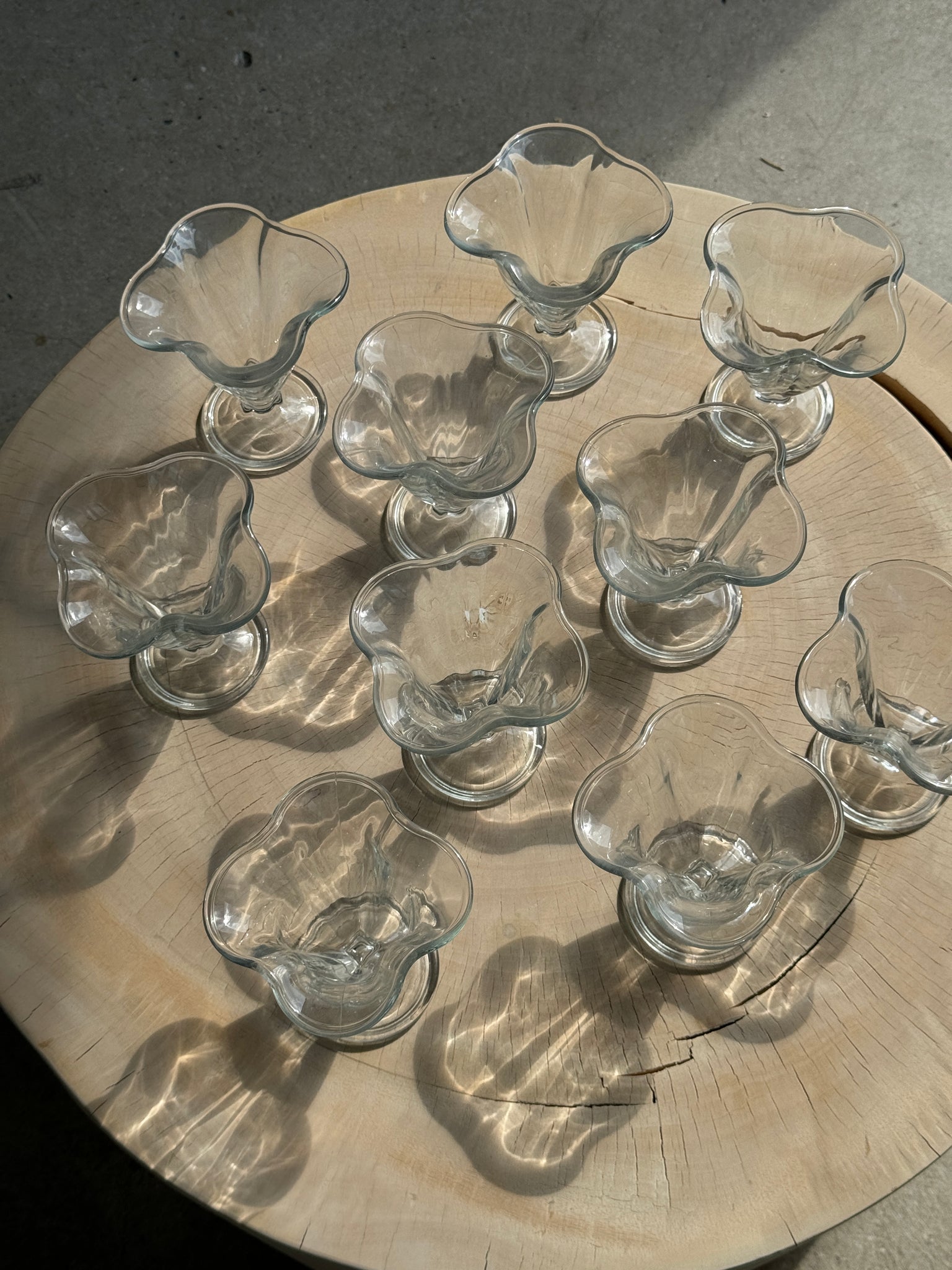 10 coupes à glace en verre évasées vintage