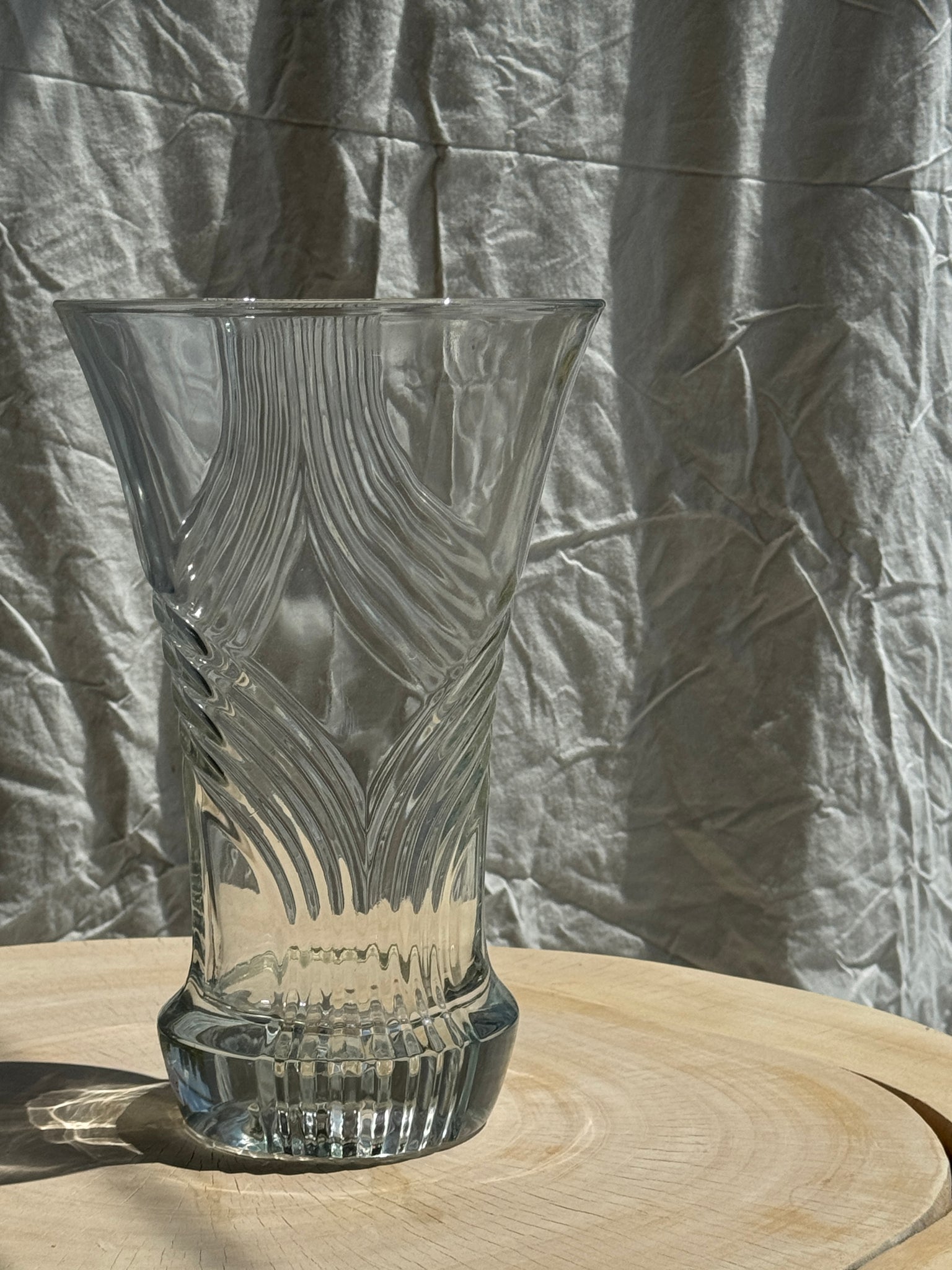 Grand vase en verre géométrique H30