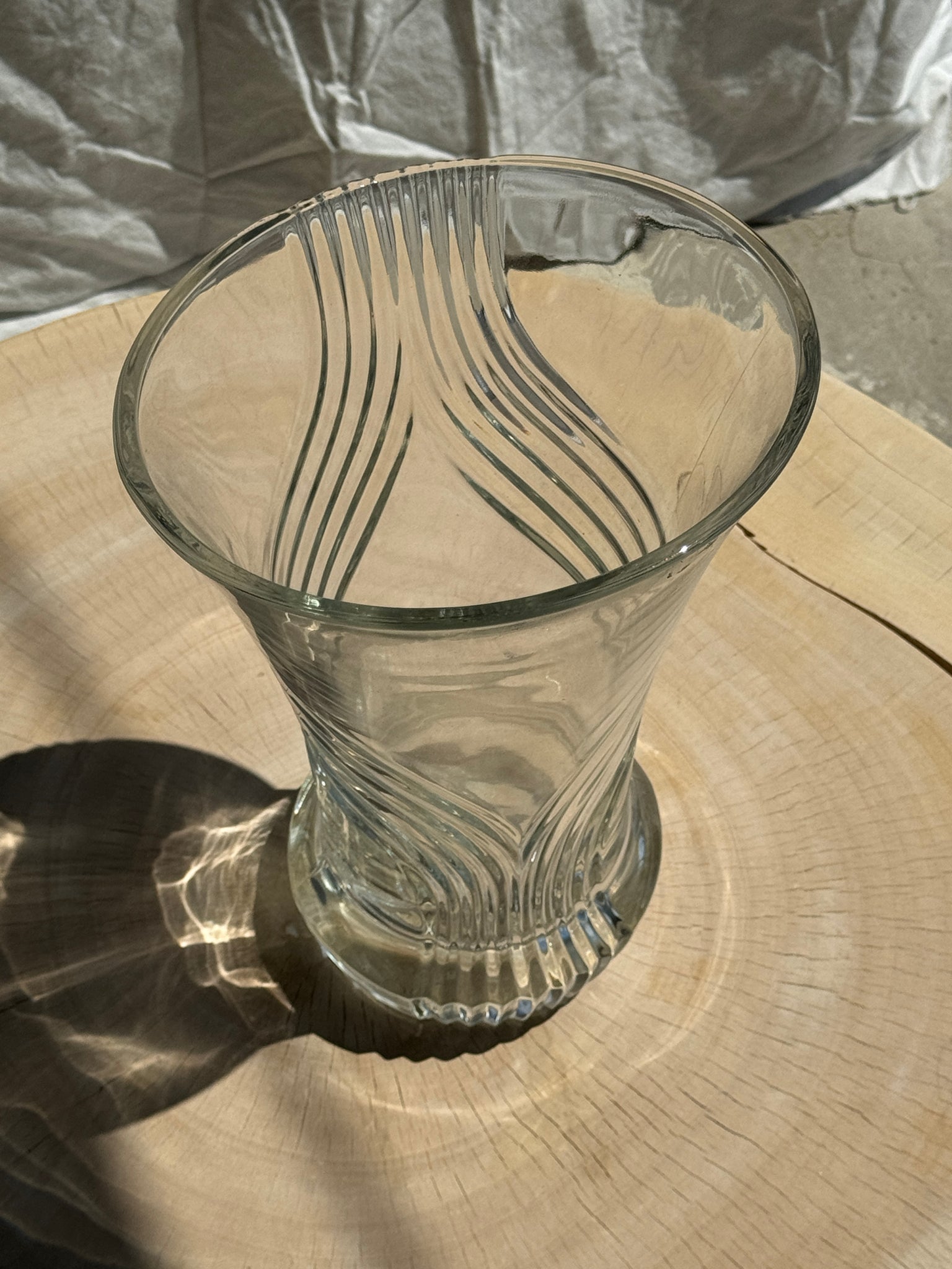 Grand vase en verre géométrique H30