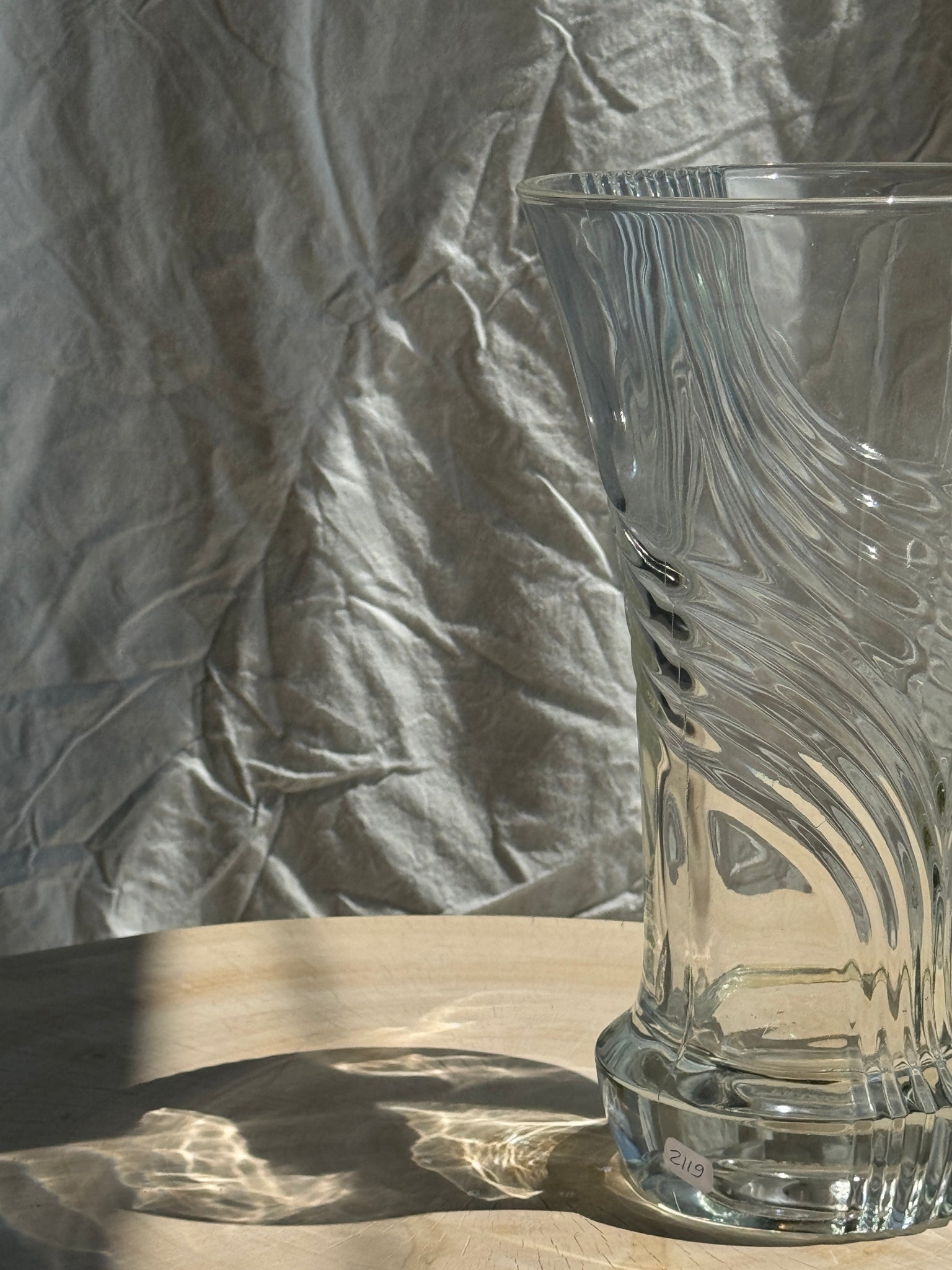 Grand vase en verre géométrique H30