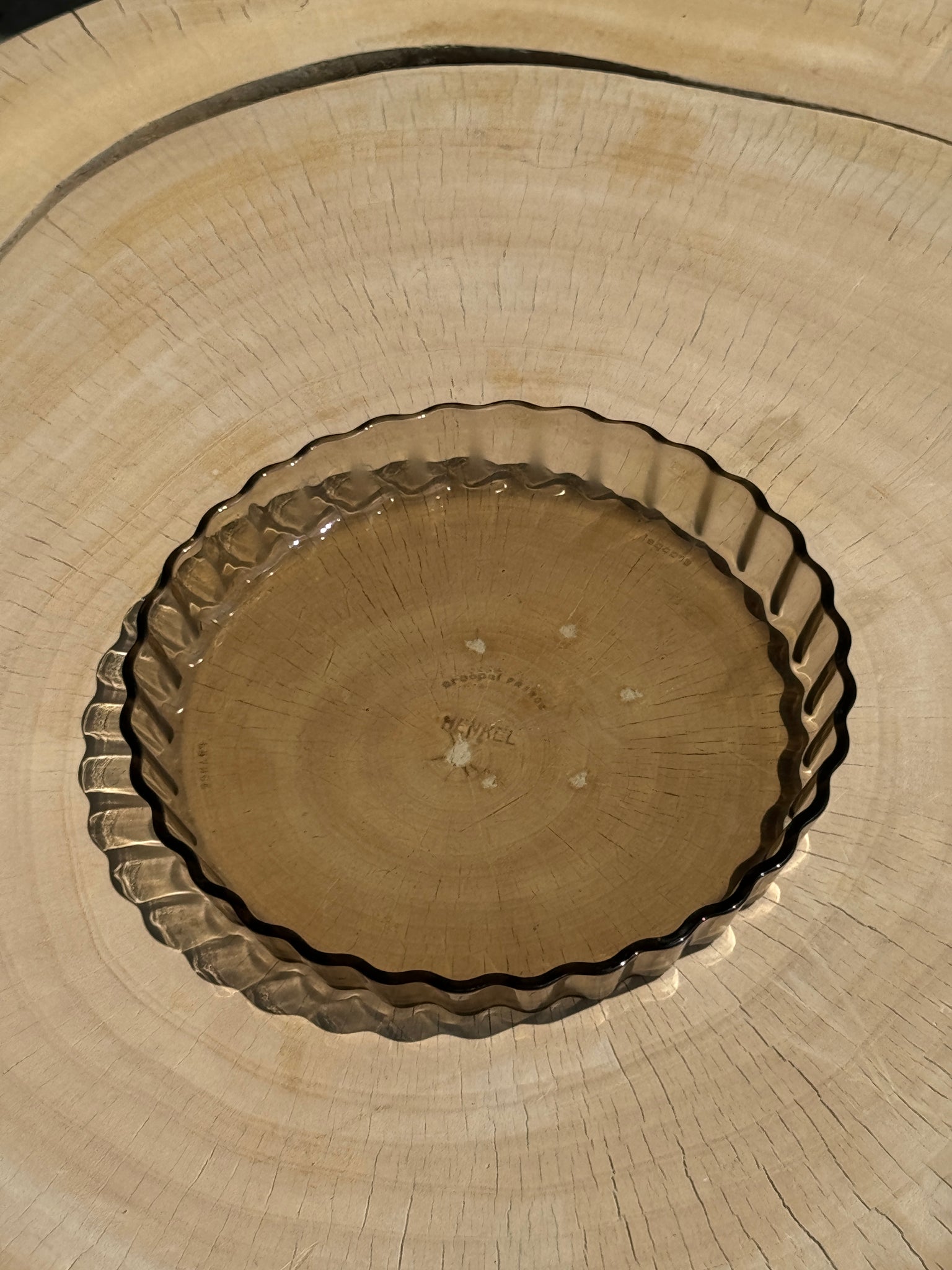 Petit plat à tarte en verre fumé