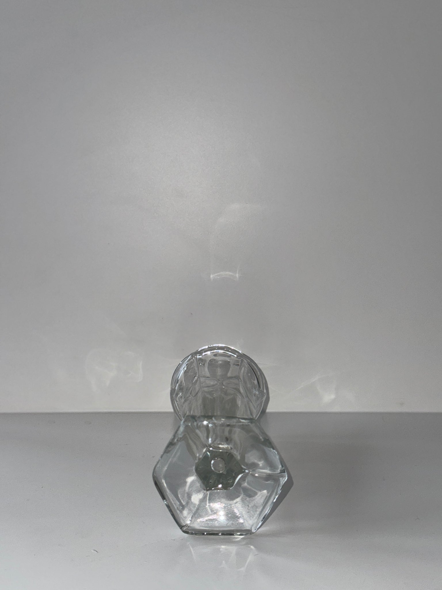 Petit vase en verre classique soliflore H16