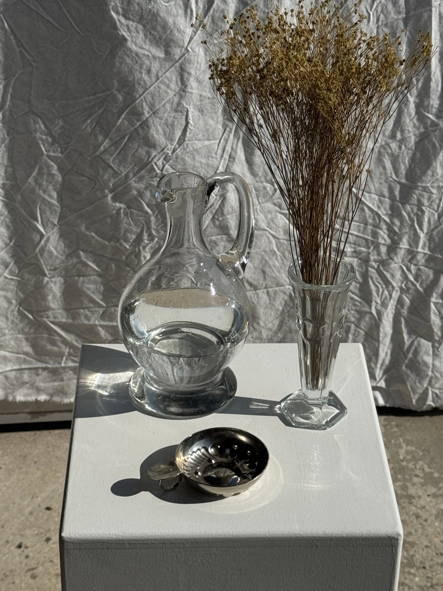 Taste-vin en métal à anse