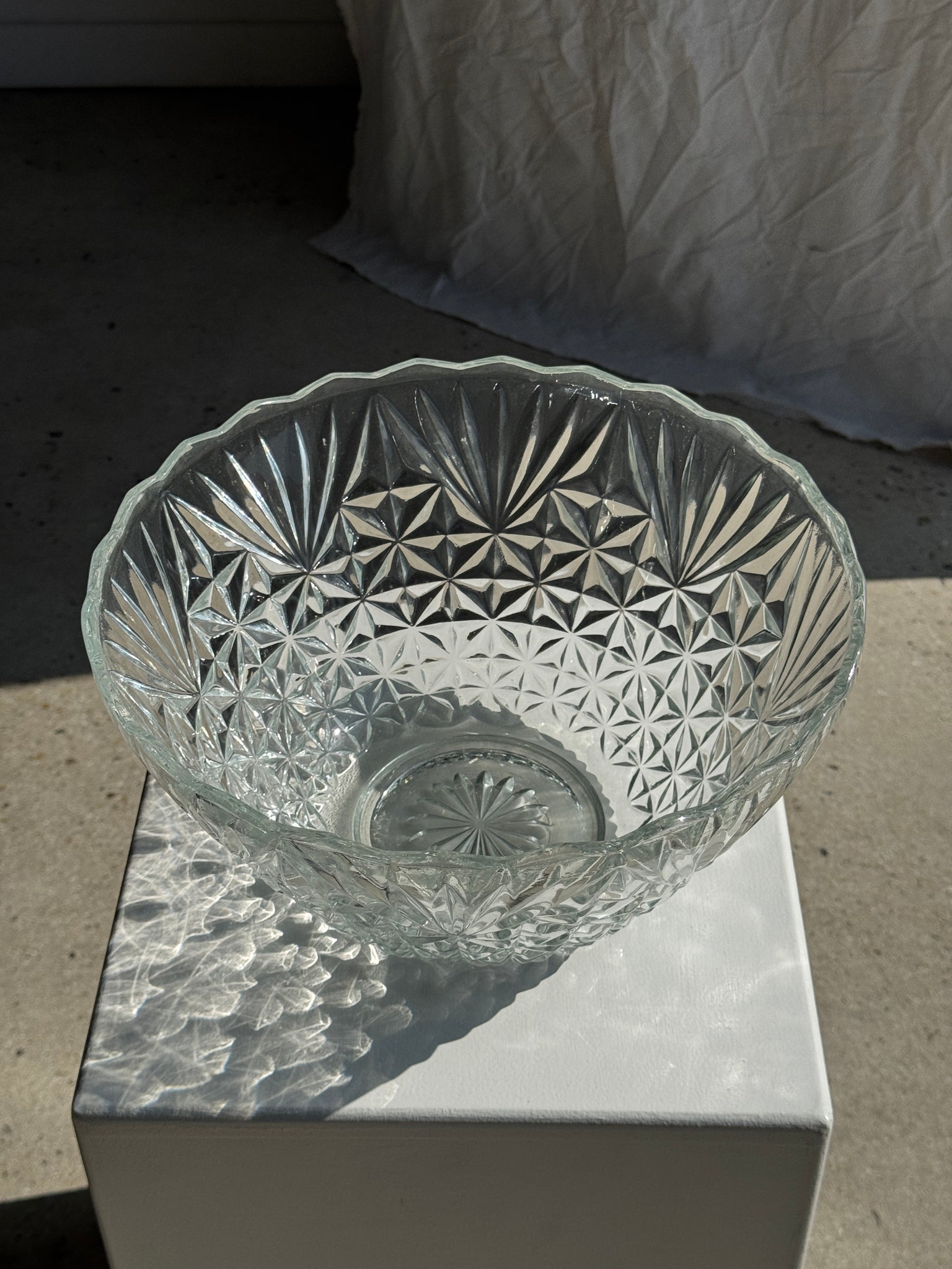 Grand saladier en verre pointes de diamant D30