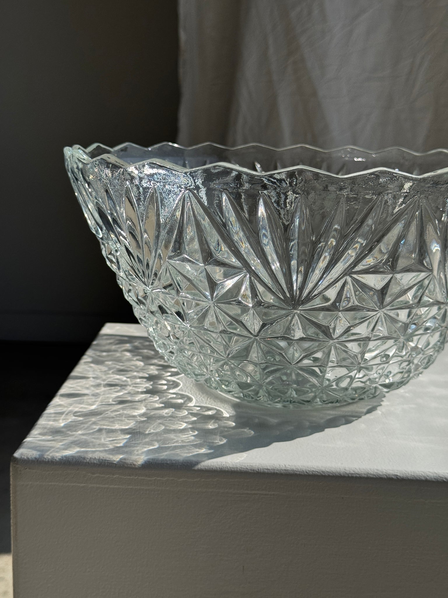 Grand saladier en verre pointes de diamant D30