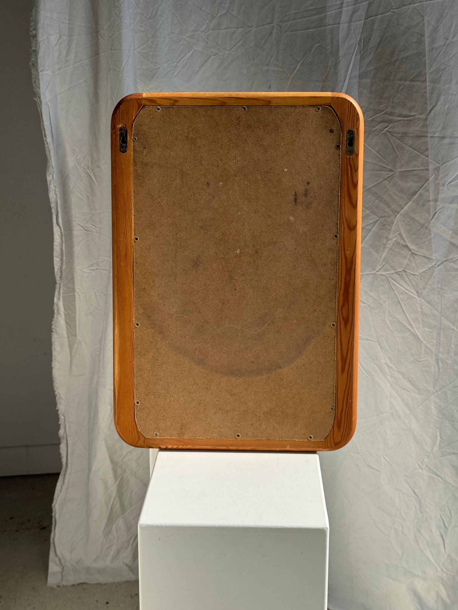 Miroir en pin bords arrondis 66x45