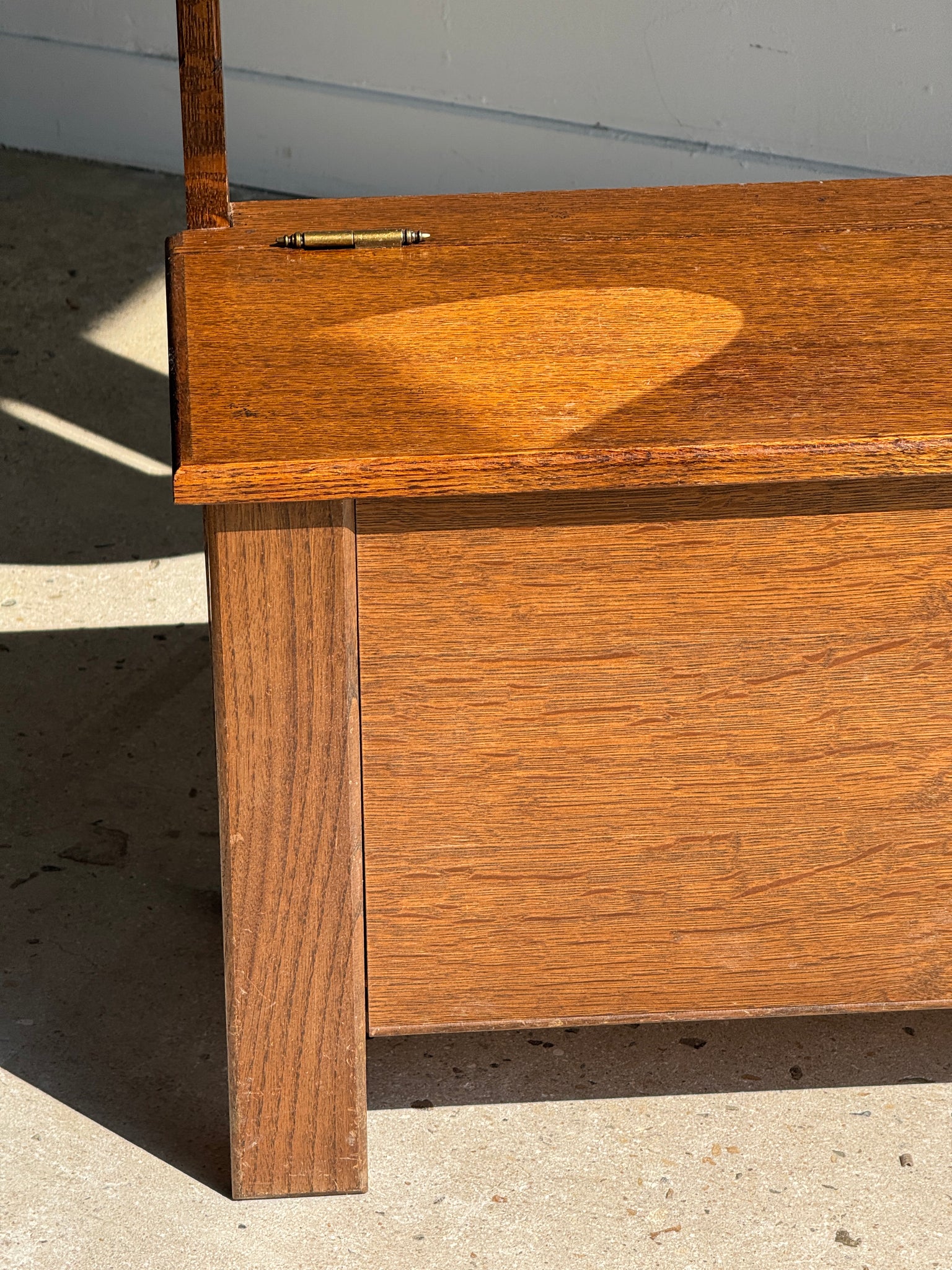Meuble porte-manteau avec miroir, patères et petit coffre H182 L65 P33