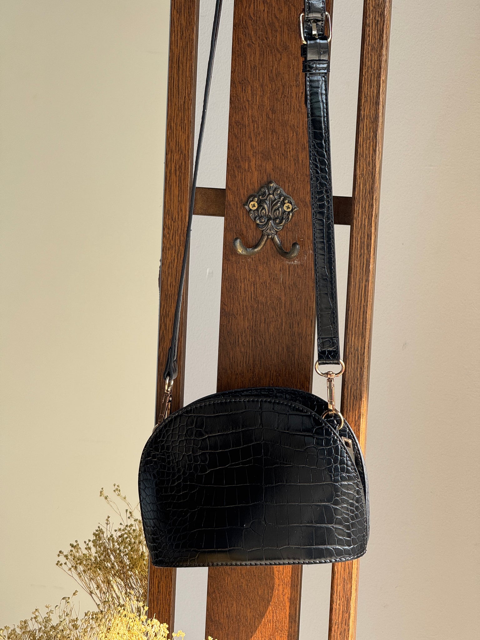 Meuble porte-manteau avec miroir, patères et petit coffre H182 L65 P33