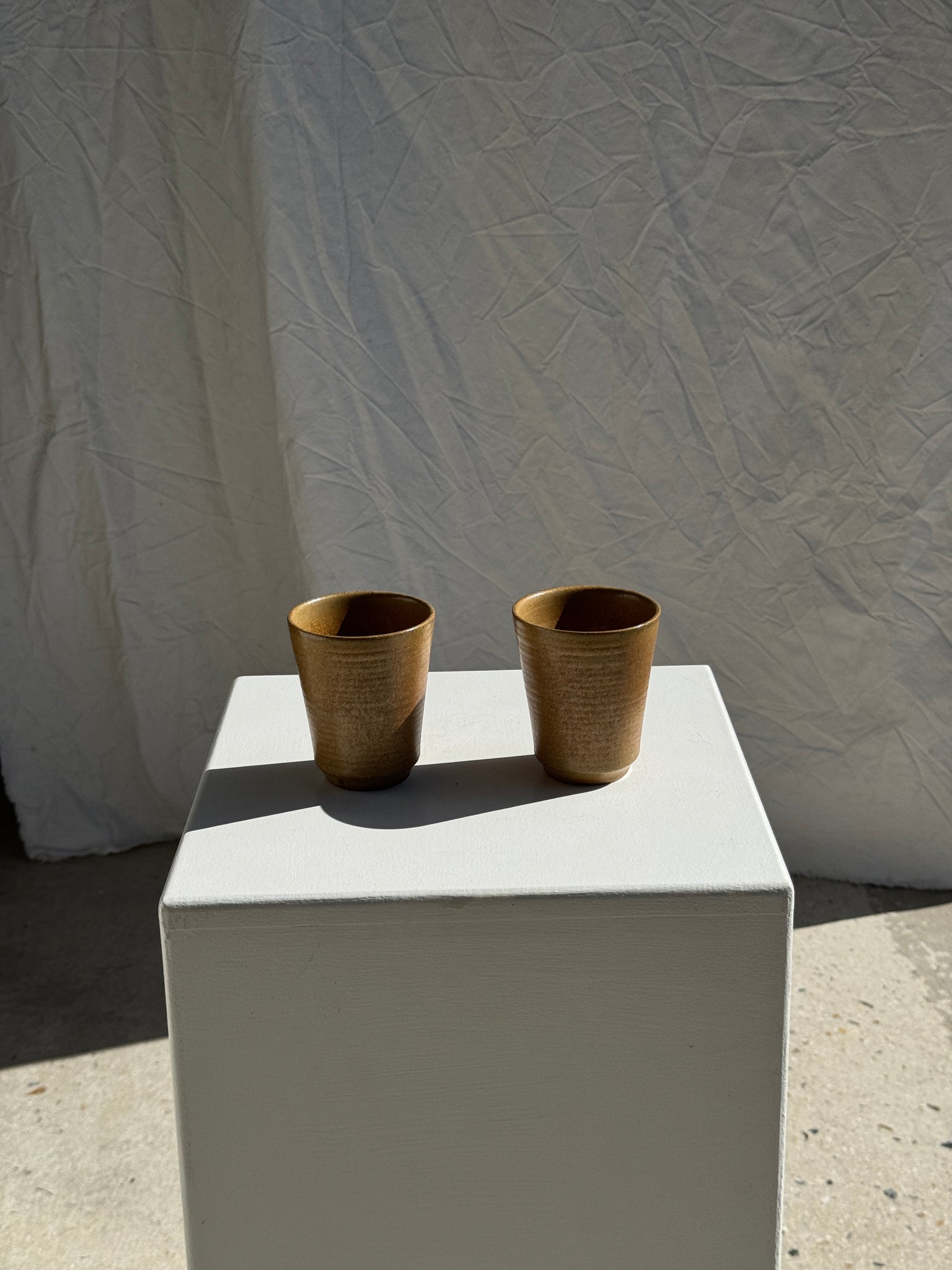 Paire de tasses en grès Digoin