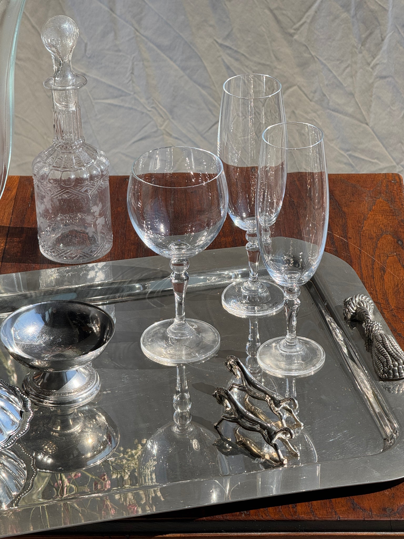 Lot de 5 verres à vin en cristal de bohème pied boule H16