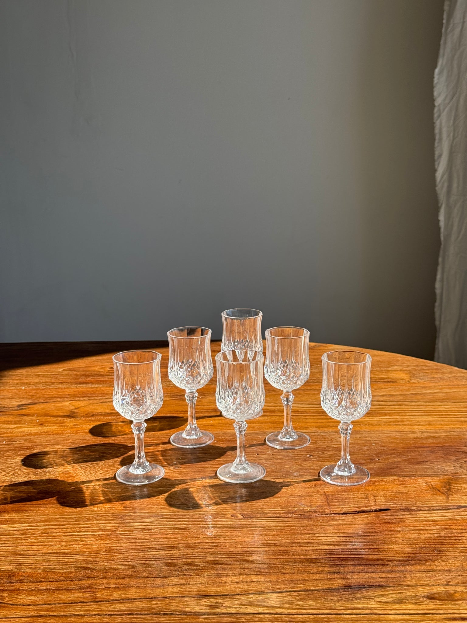 Lot de 6 petits verres en cristal pointes de diamant H14,5