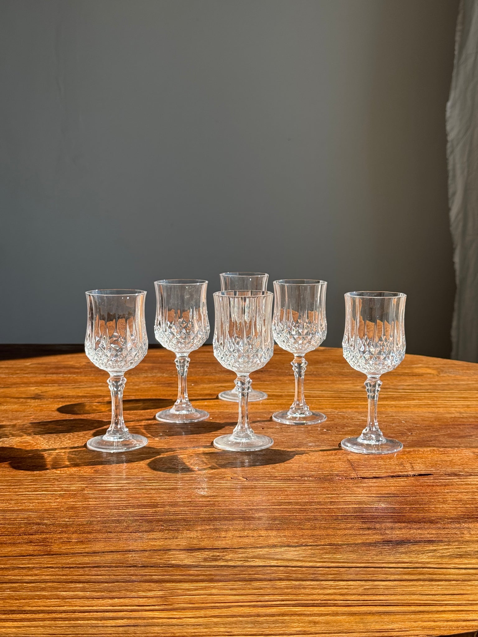 Lot de 6 petits verres en cristal pointes de diamant H14,5