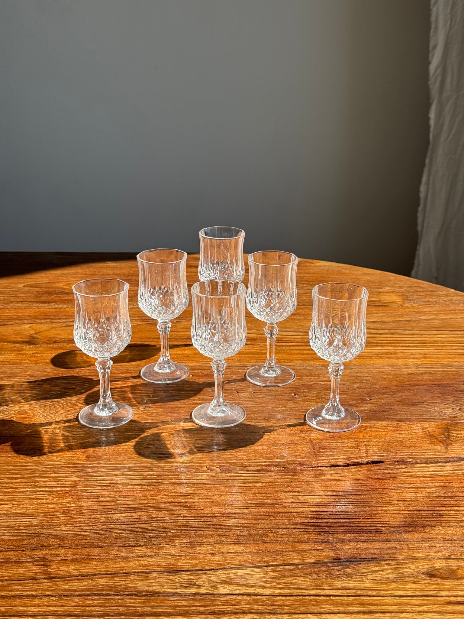 Lot de 6 petits verres en cristal pointes de diamant H14,5