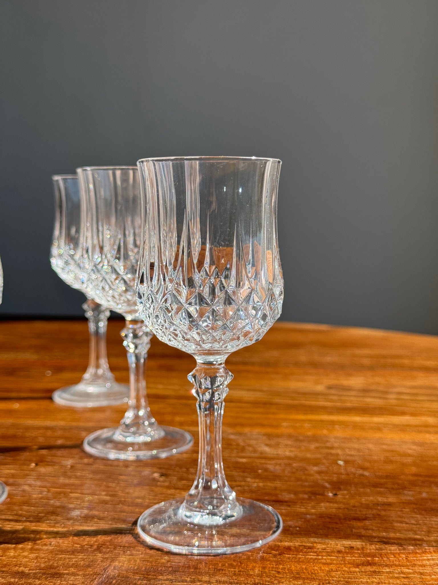 Lot de 6 petits verres en cristal pointes de diamant H14,5