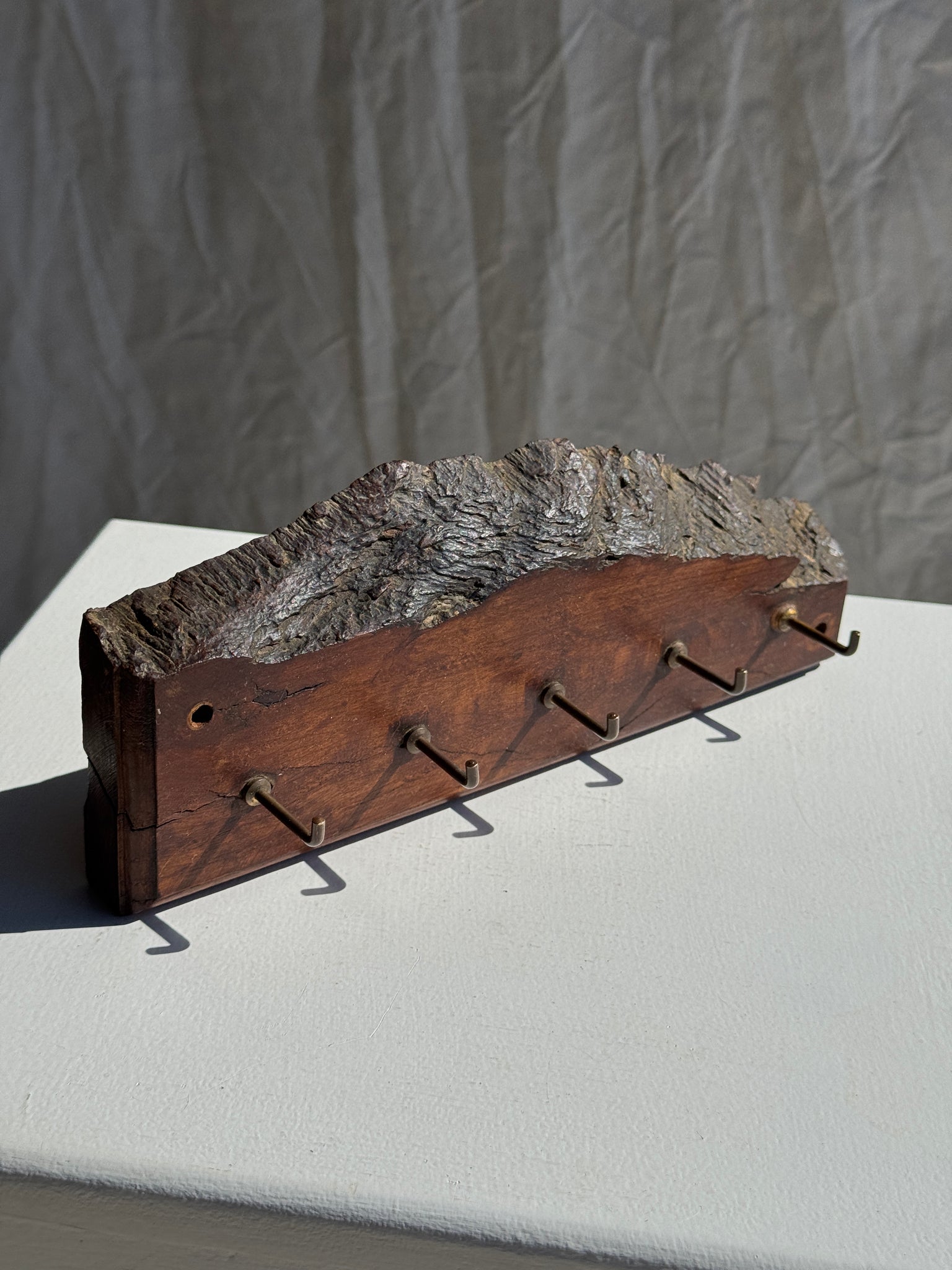 Petite patère en bois et métal pour clefs L24