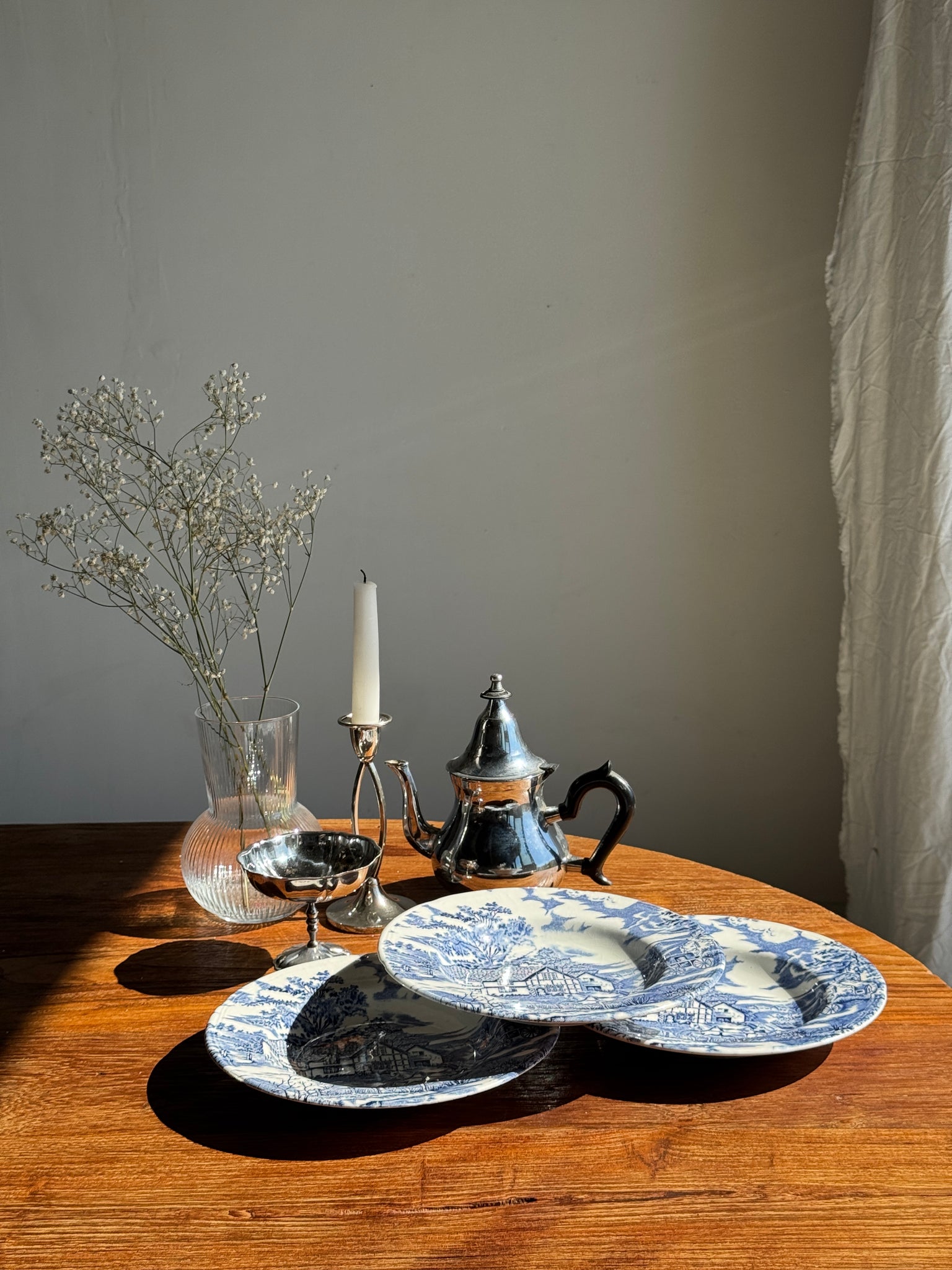 Lot de 5 assiettes anglaises bleues D23