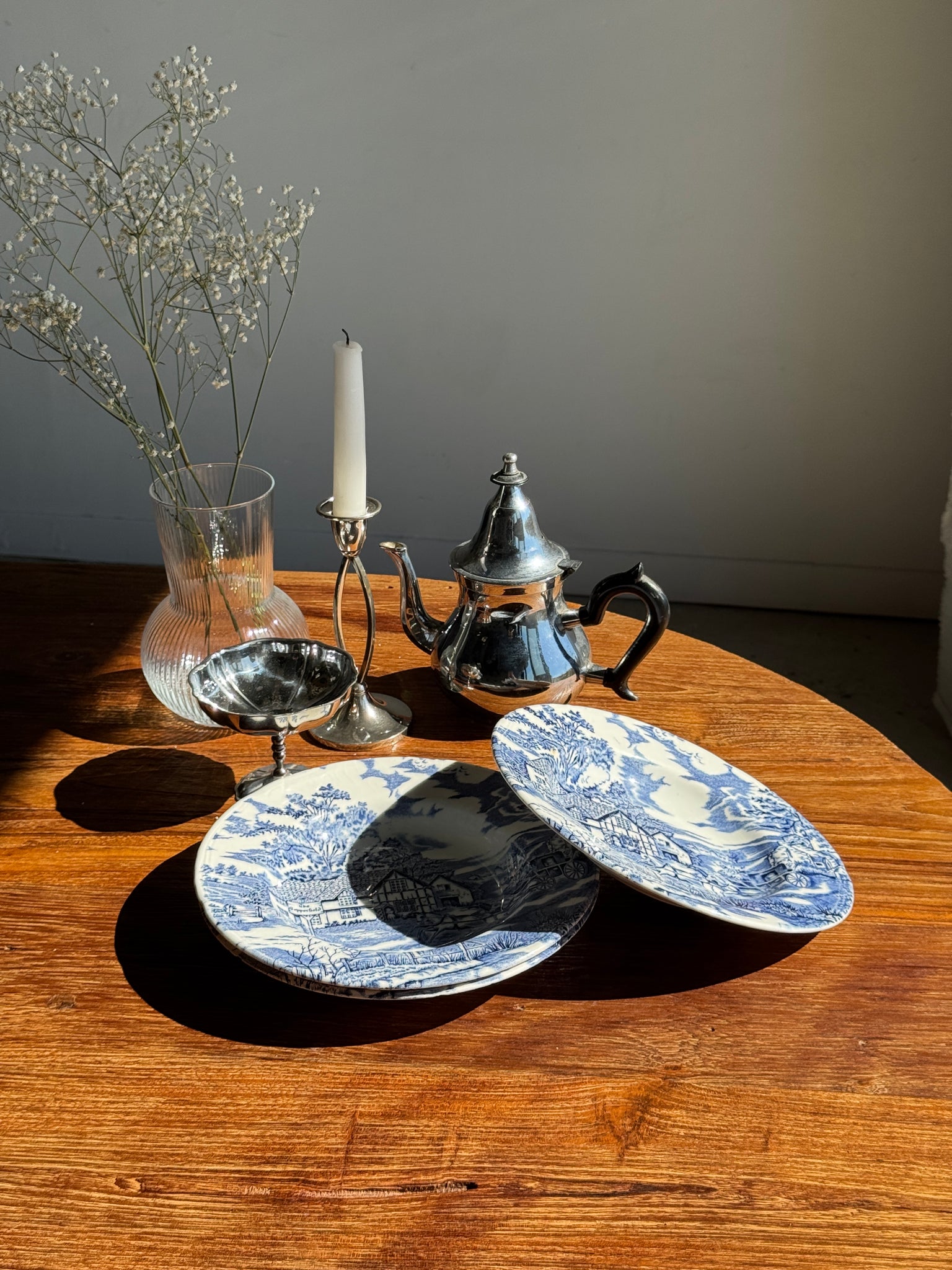 Lot de 5 assiettes anglaises bleues D23