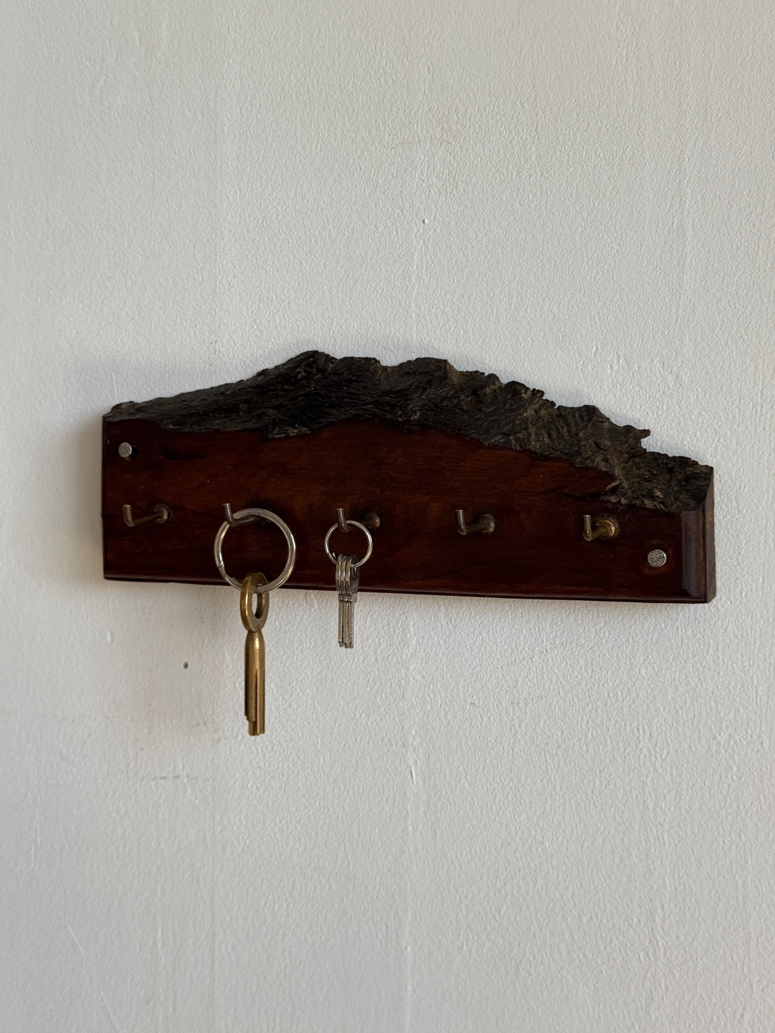 Petite patère en bois et métal pour clefs L24