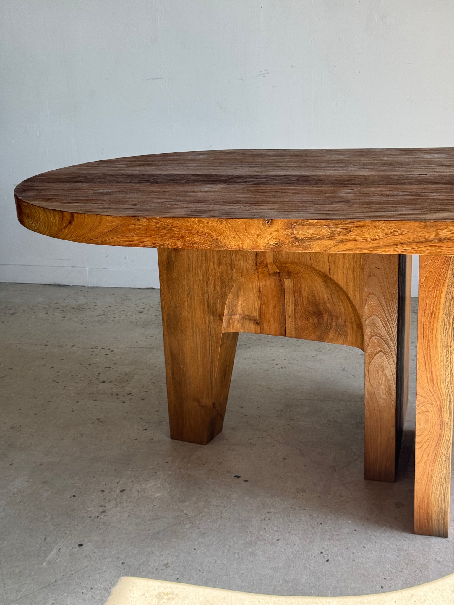 Immense table en teck massif 2m10x1m