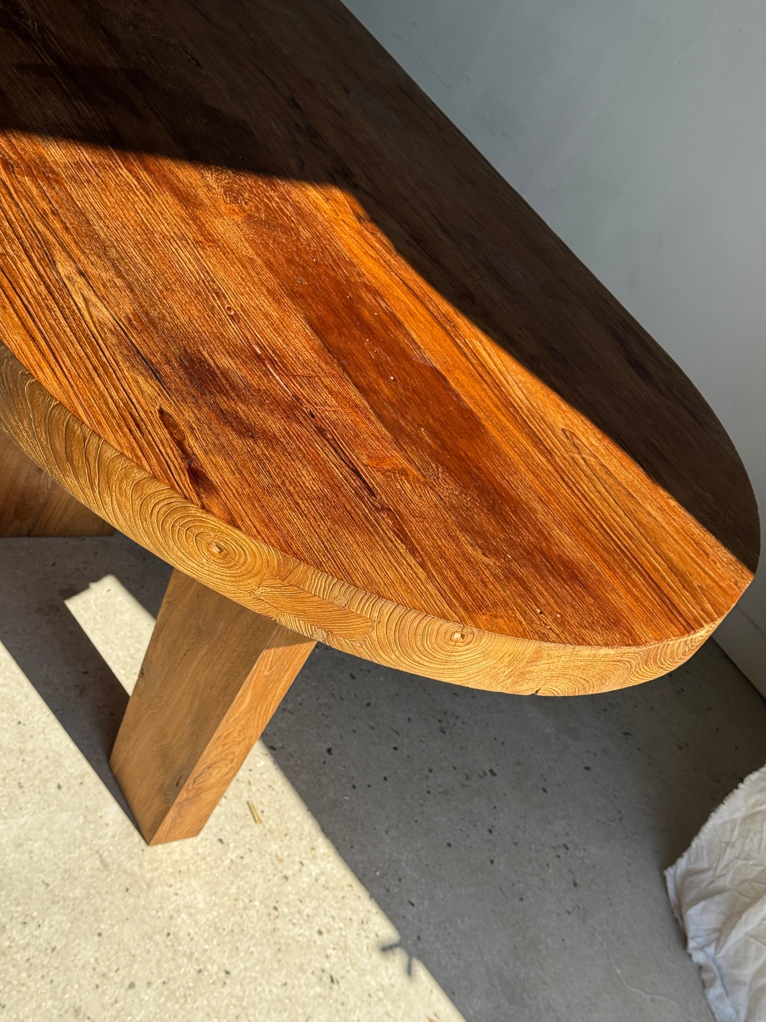 Immense table en teck massif 2m10x1m