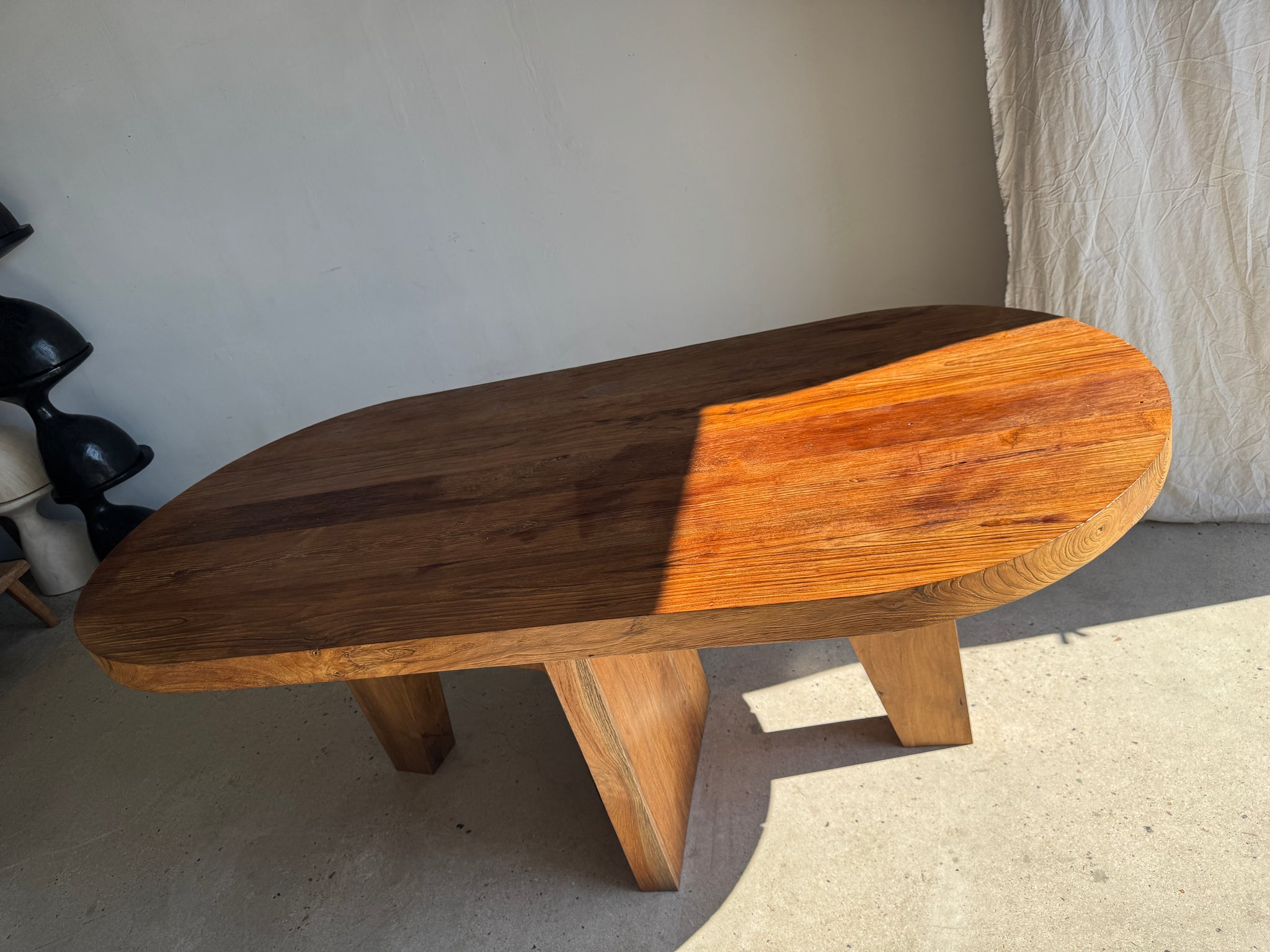 Immense table en teck massif 2m10x1m