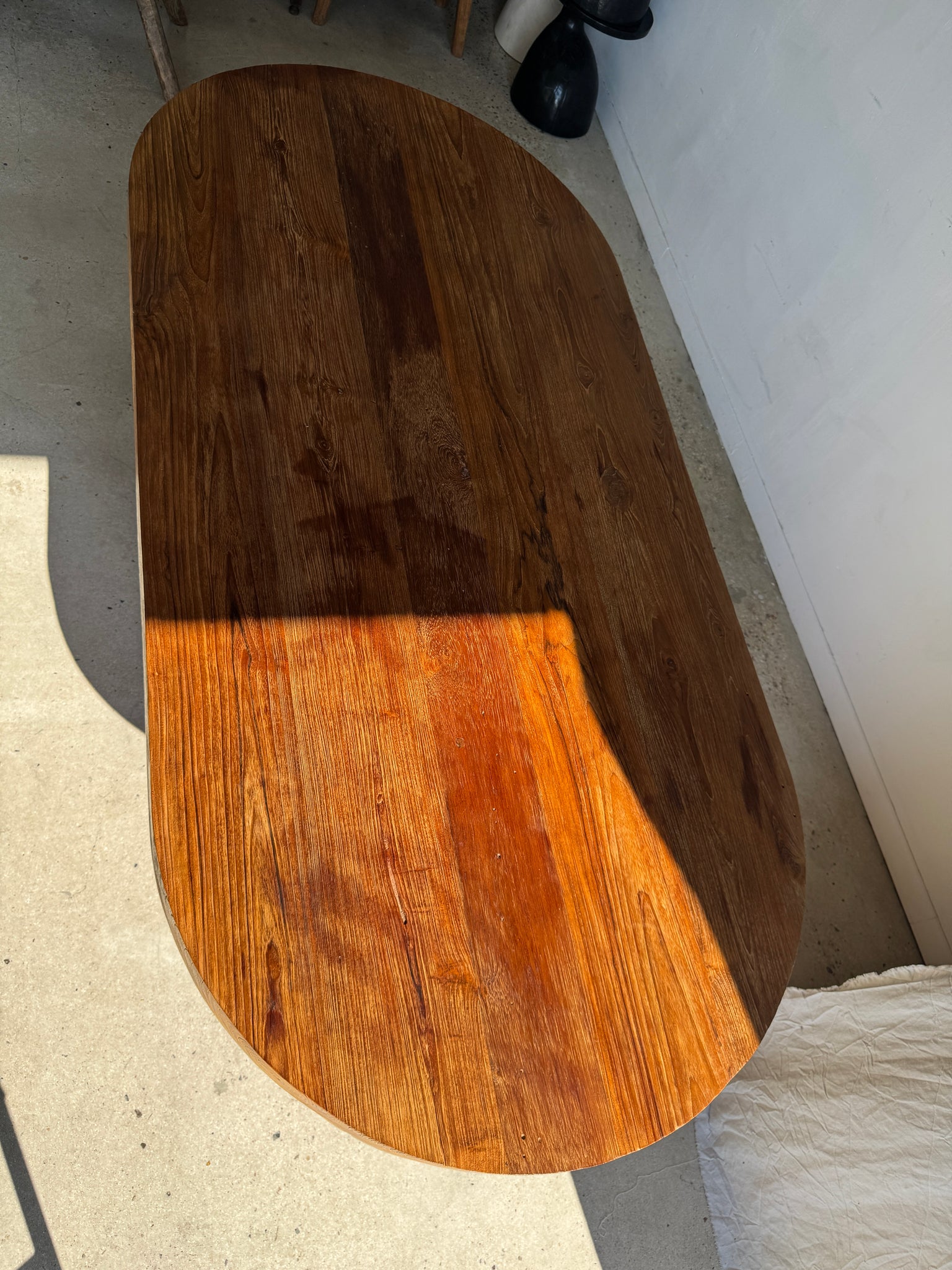 Immense table en teck massif 2m10x1m