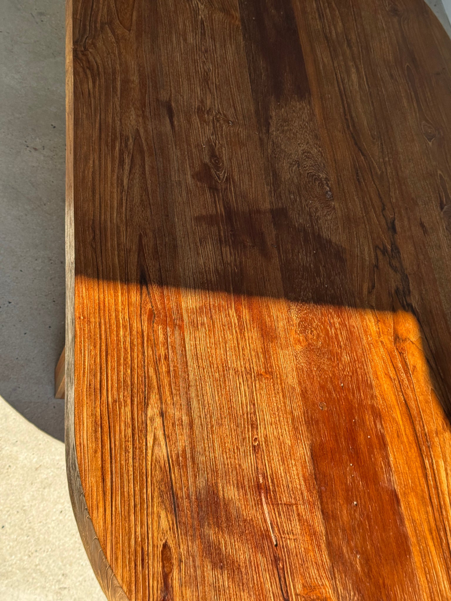 Immense table en teck massif 2m10x1m