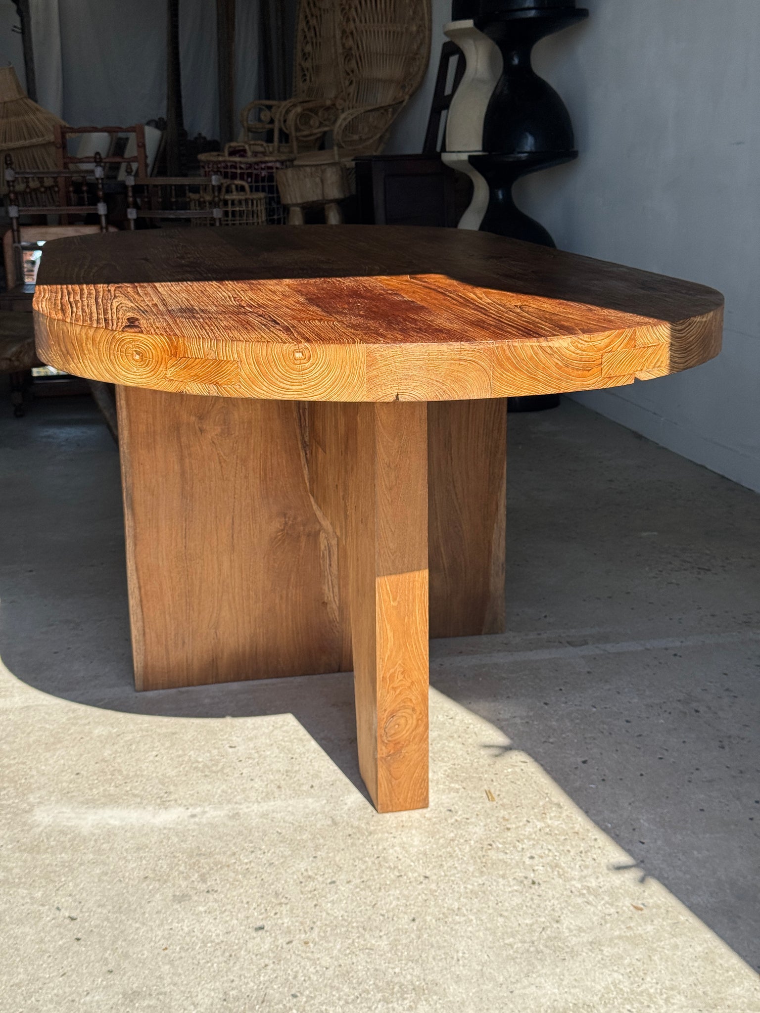 Immense table en teck massif 2m10x1m