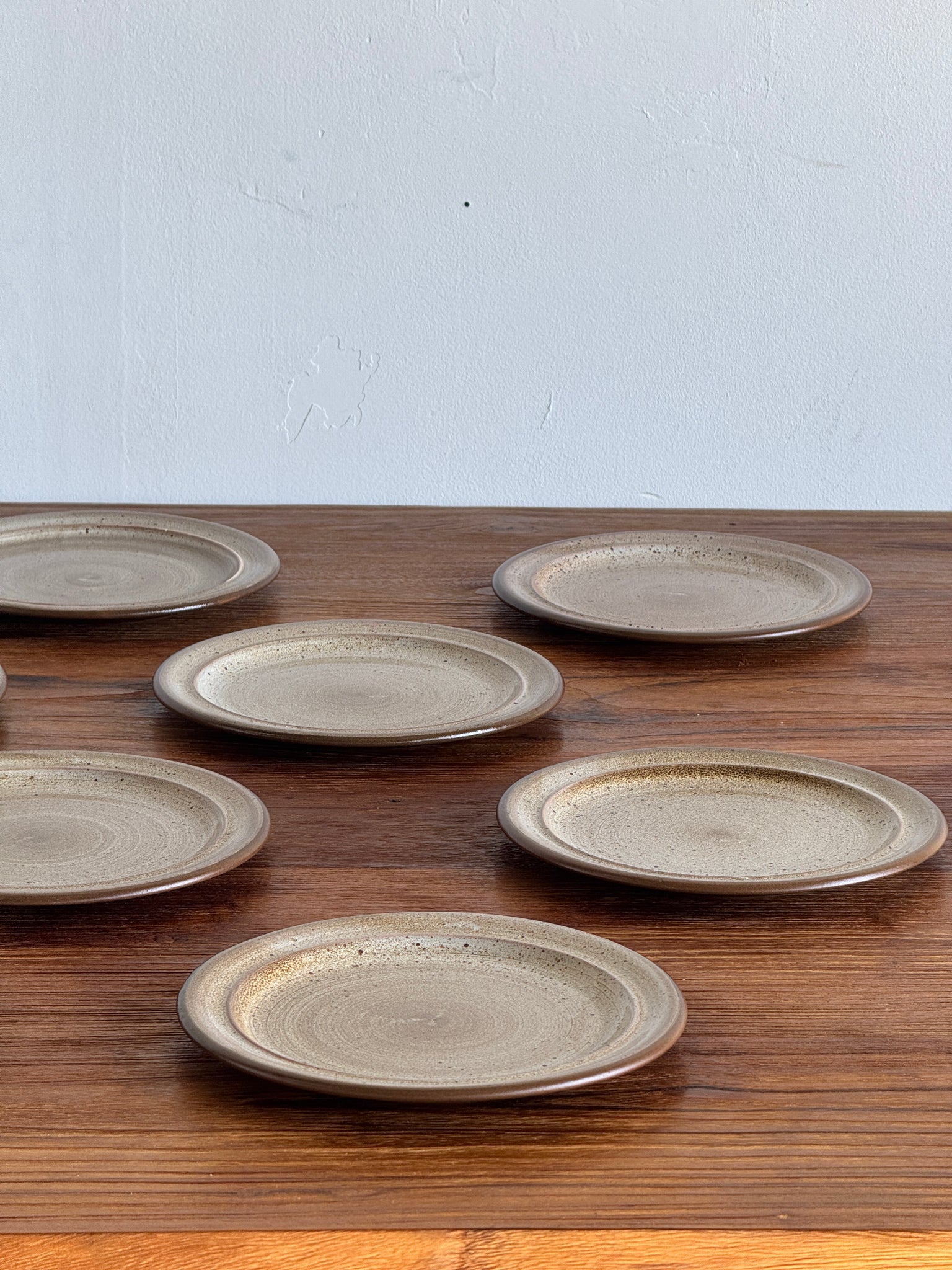 Lot de 12 assiettes à dessert en grès Niderville