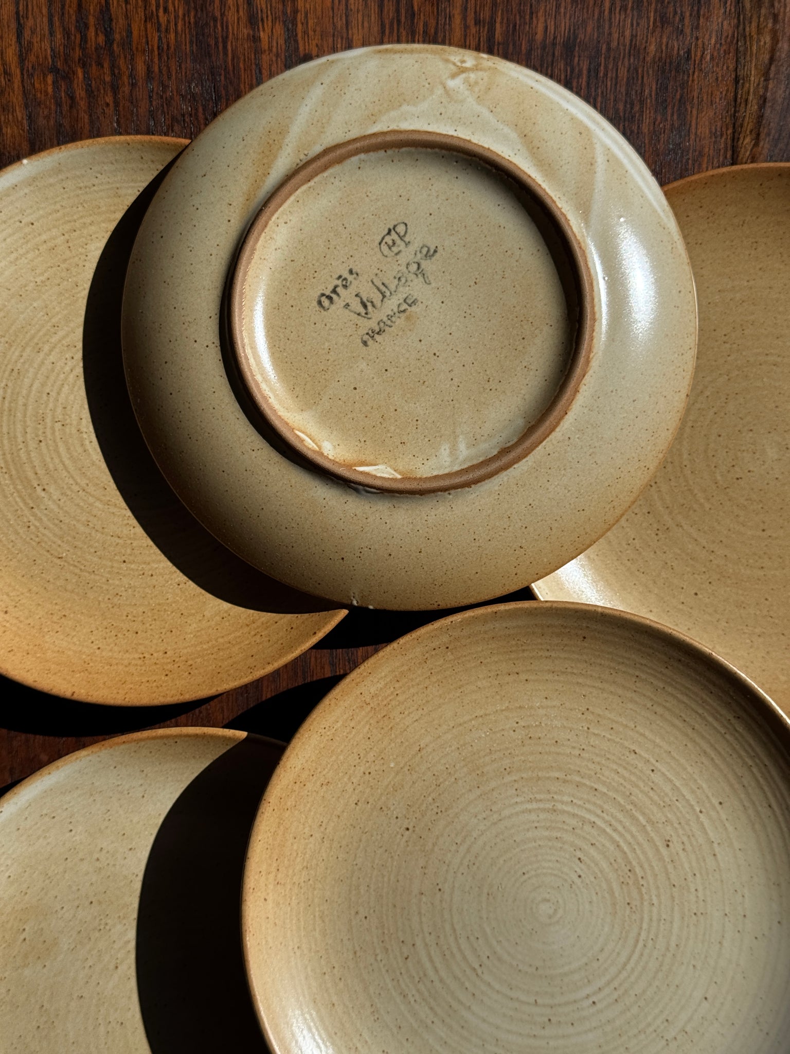 Lot de 6 assiettes à dessert en grès