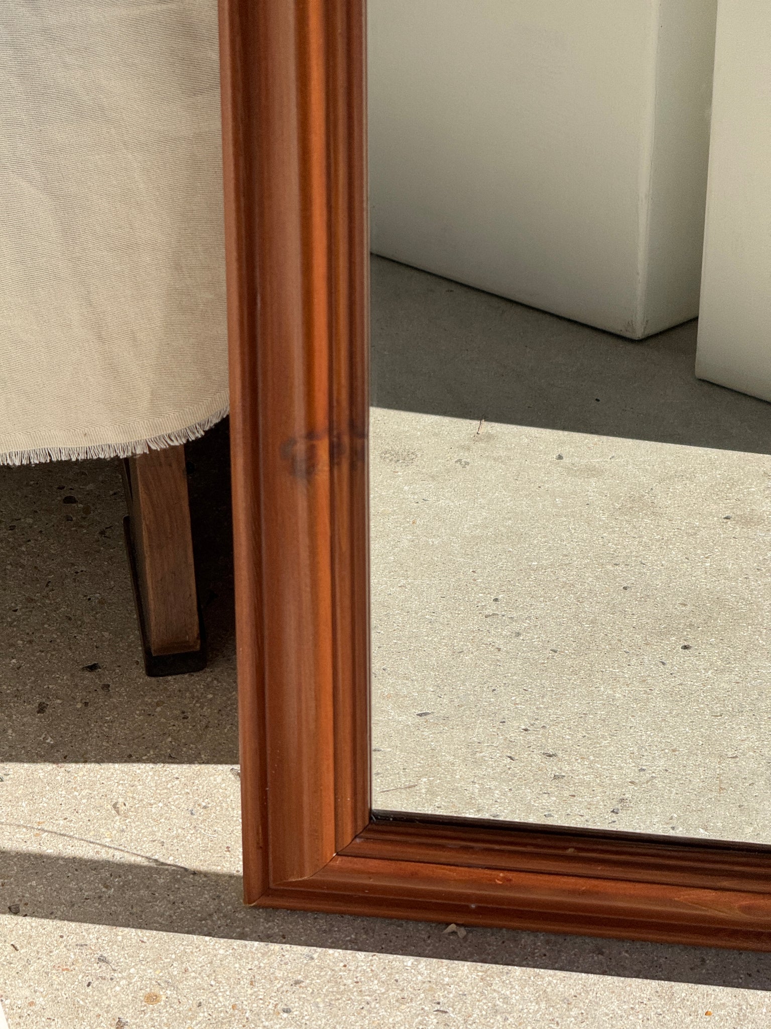 Miroir rectangulaire cadre en bois 88x62