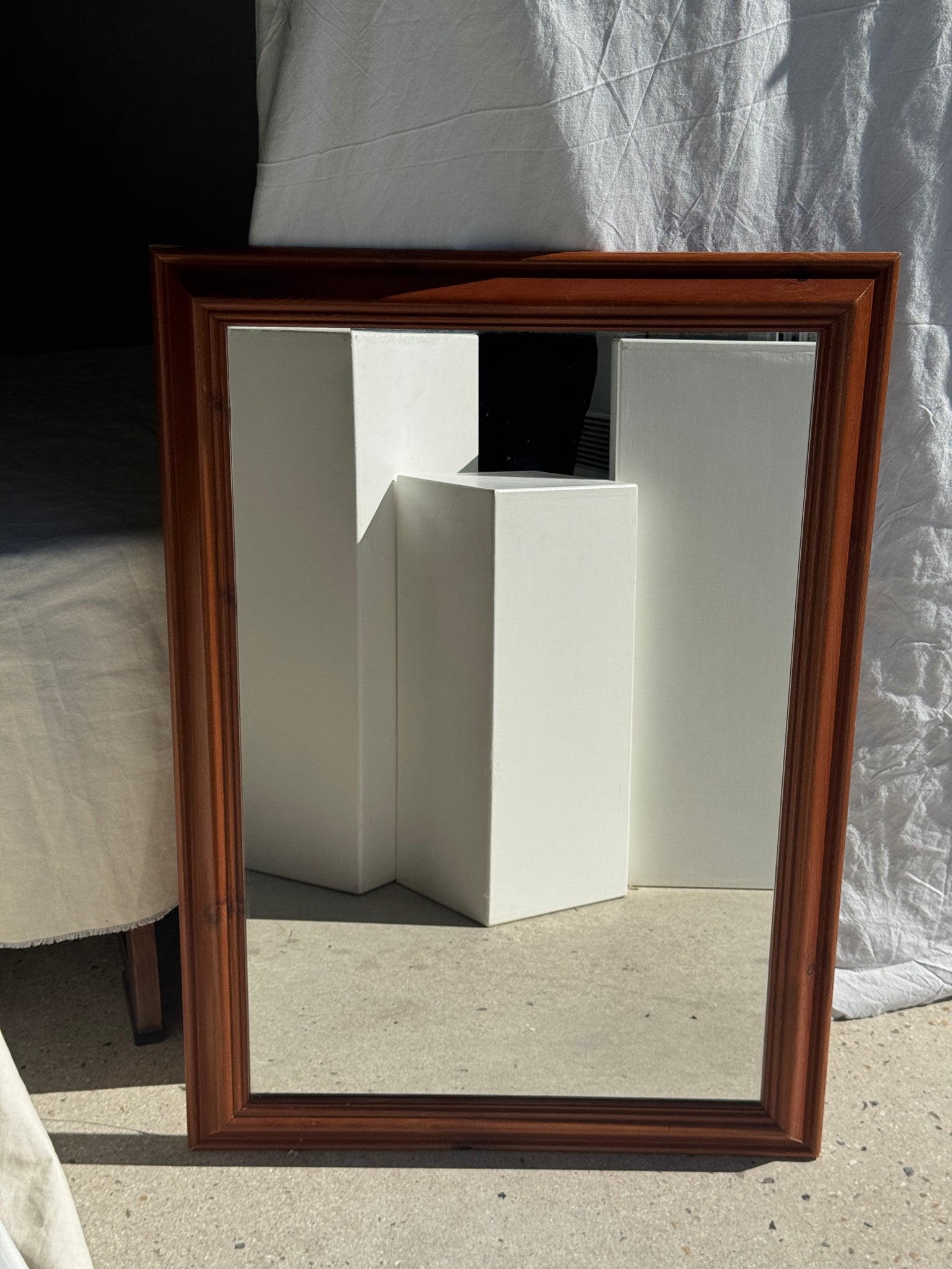 Miroir rectangulaire cadre en bois 88x62