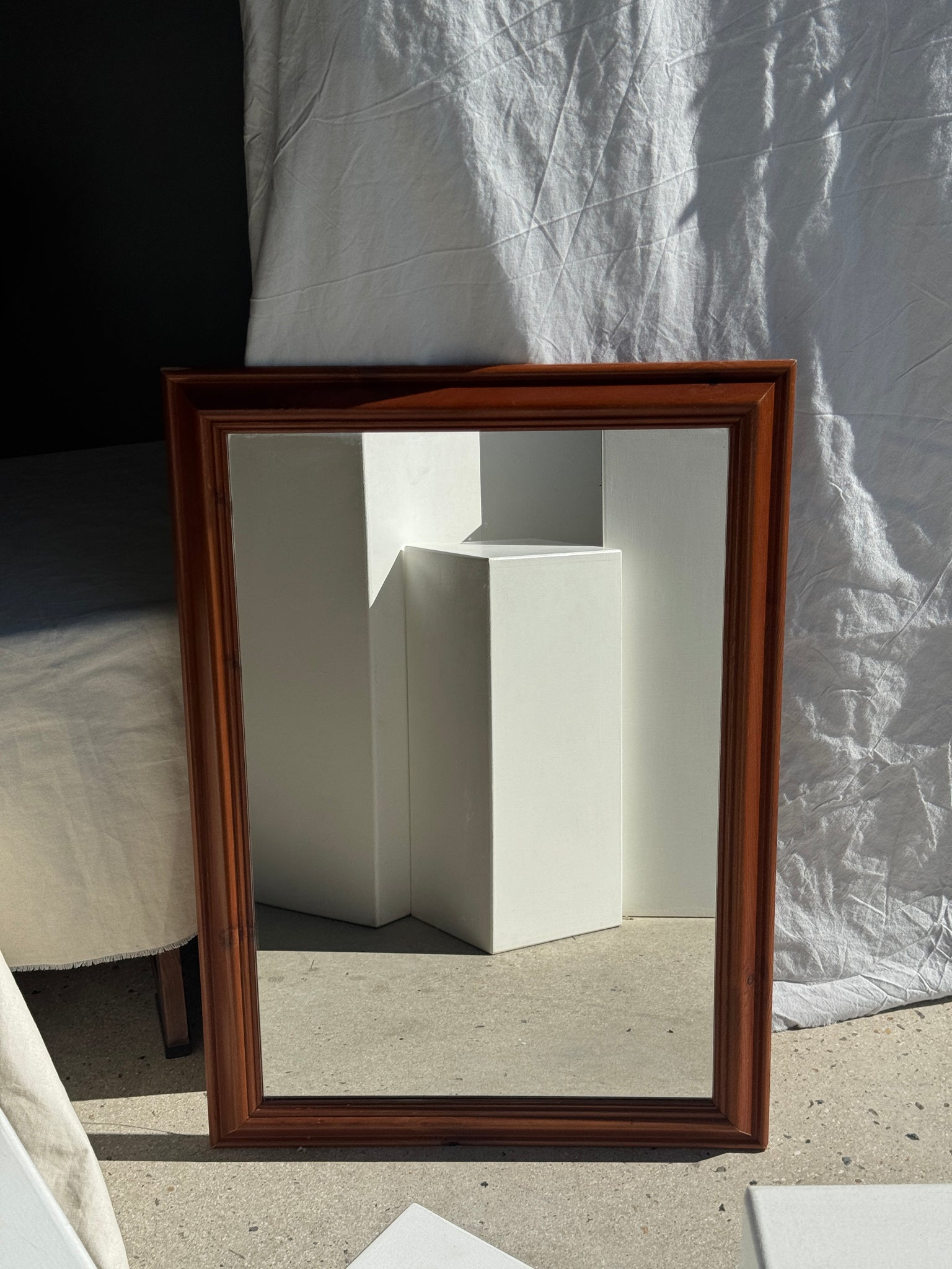 Miroir rectangulaire cadre en bois 88x62
