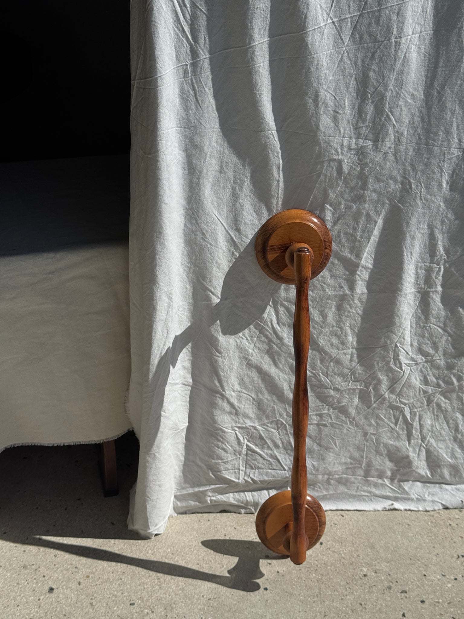 Porte-serviette en bois vintage