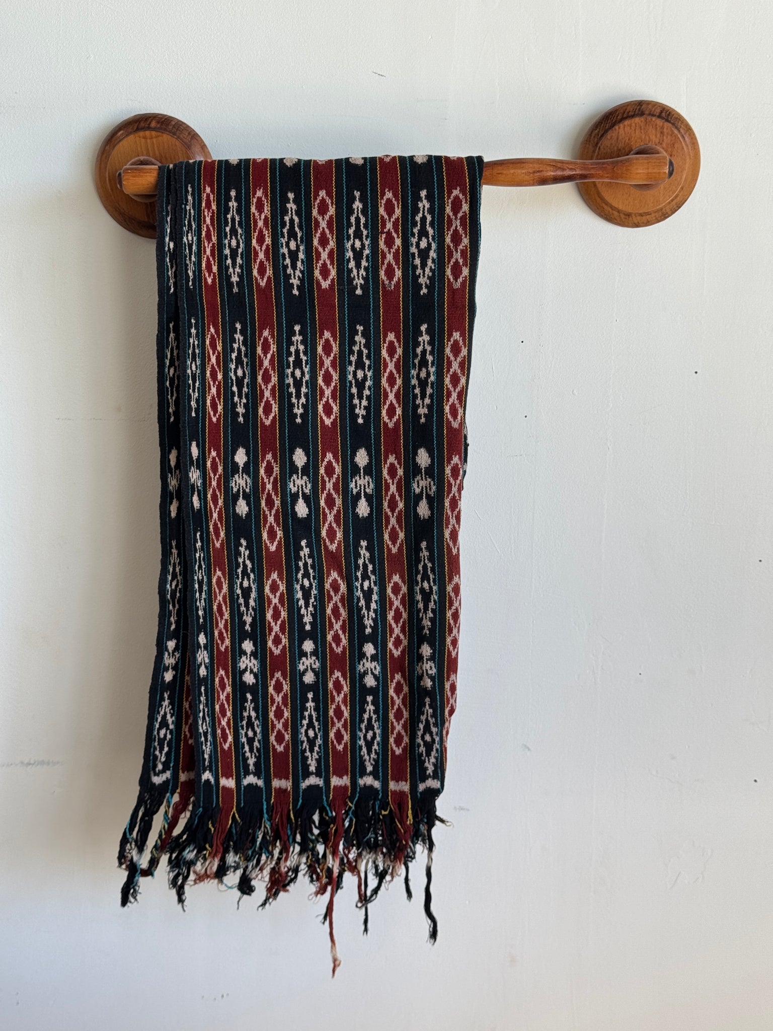 Porte-serviette en bois vintage